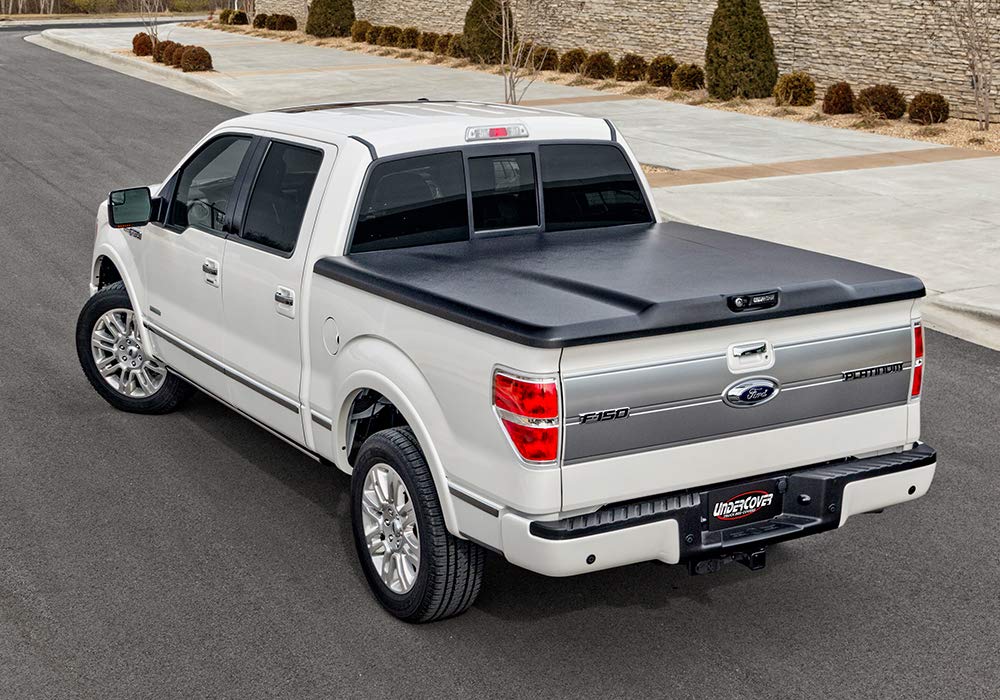 UnderCover RealTruck Elite One-Piece Truck Bed Tonneau Cover | UC2158 | Fits 2015 - 2020 Ford F-150 5' 7" Bed (67.1")