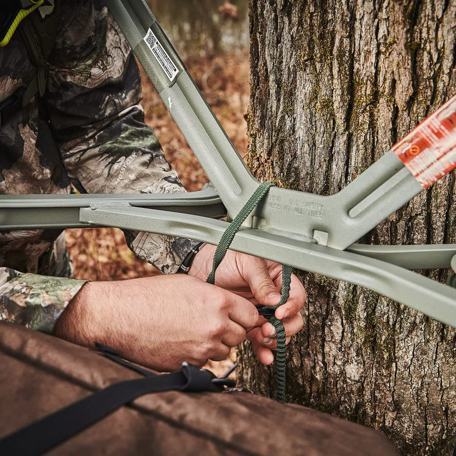 Shoulder & Tether Straps Summit Treestands