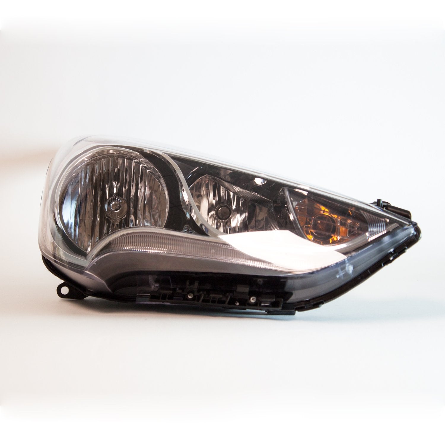 Right TYC Headlight Assembly Compatible with 2012-2017 Hyundai Veloster