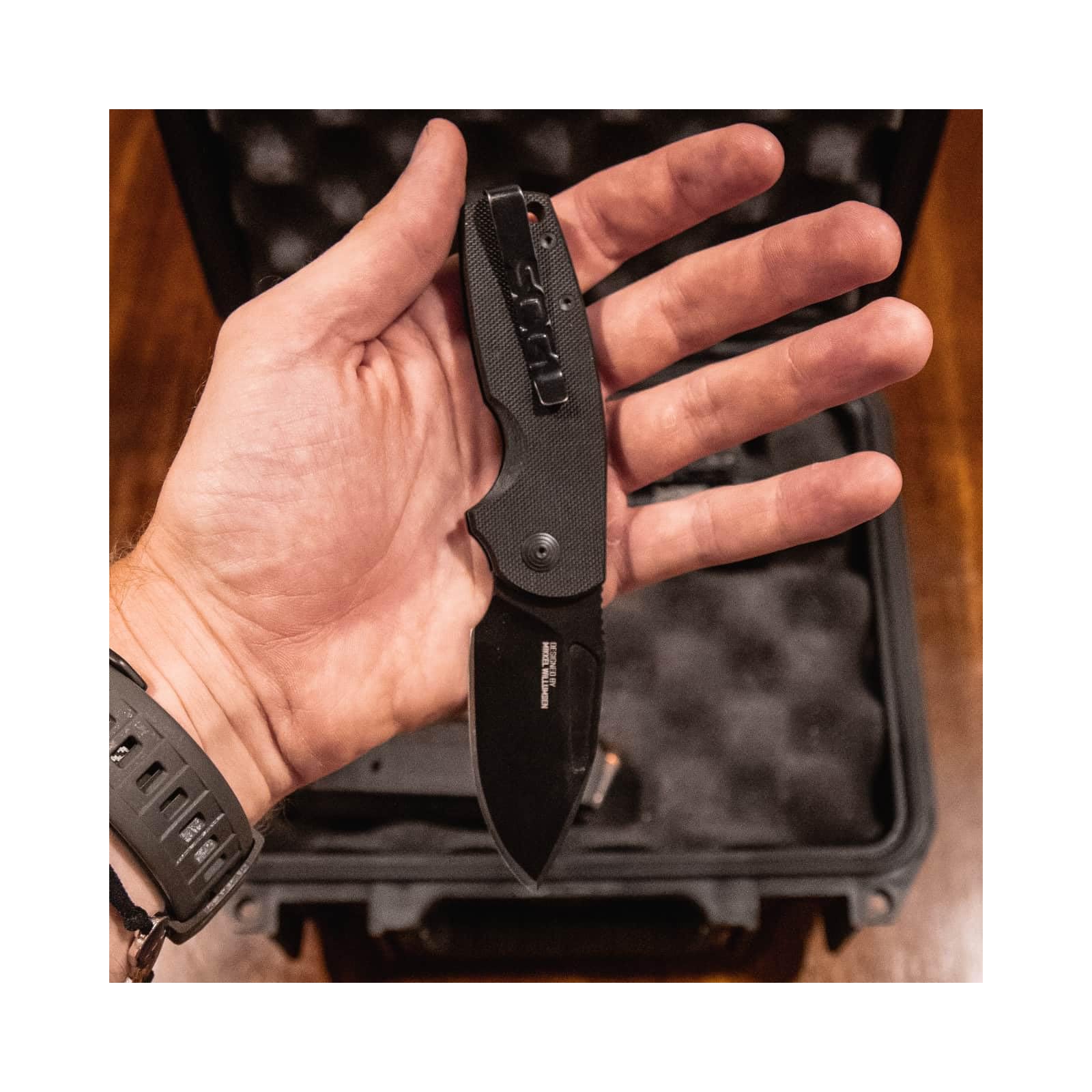SOG Stout SJ Portable Everyday Carry Camping Folding Knife | Ambidextrous Carry | CRYO D2 Steel Blade | Slip Joint, Blackout, Presentation Box