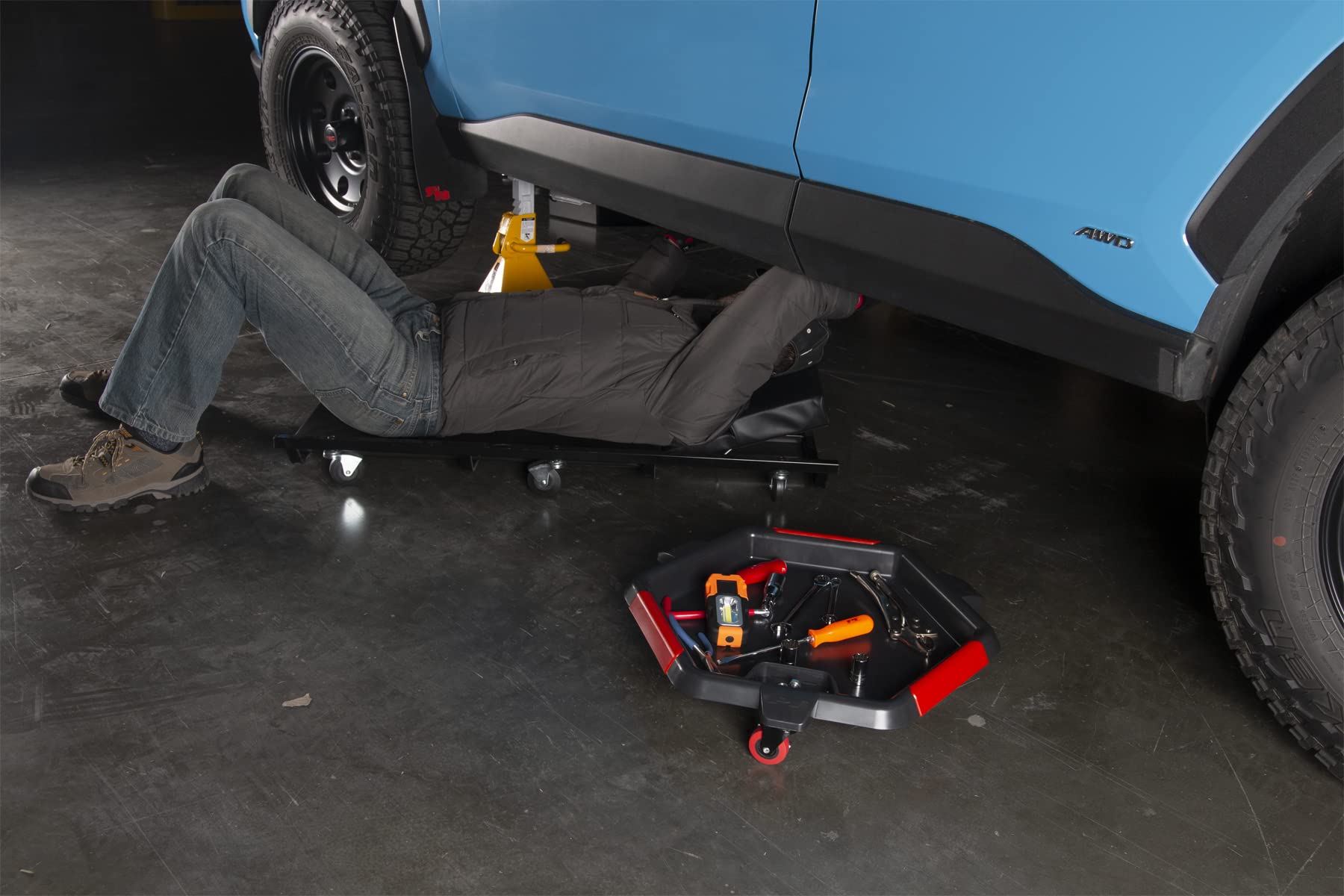 W85006 Performance Tool 40-Inch Plastic Creeper with 6 Casters, Black
