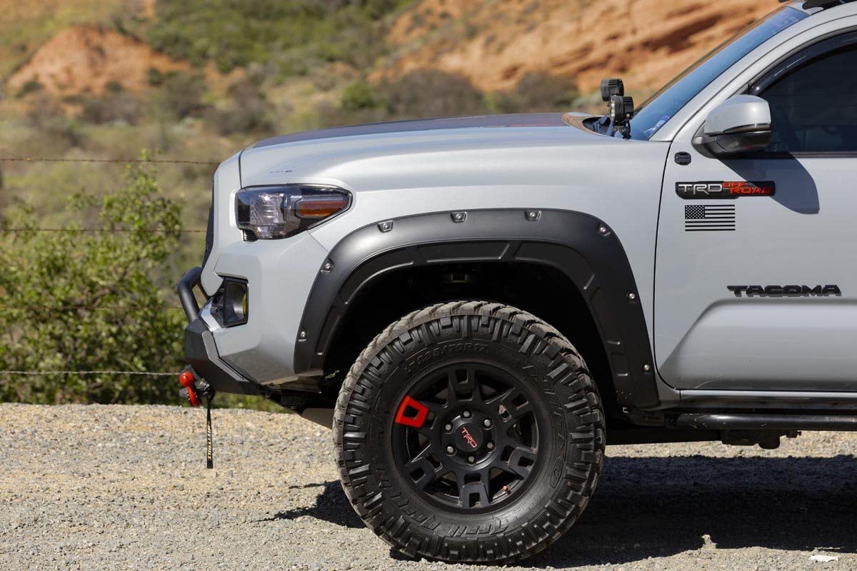 Defender Fender Flares Rough Country for 2016-2023 Toyota Tacoma - A-T11621