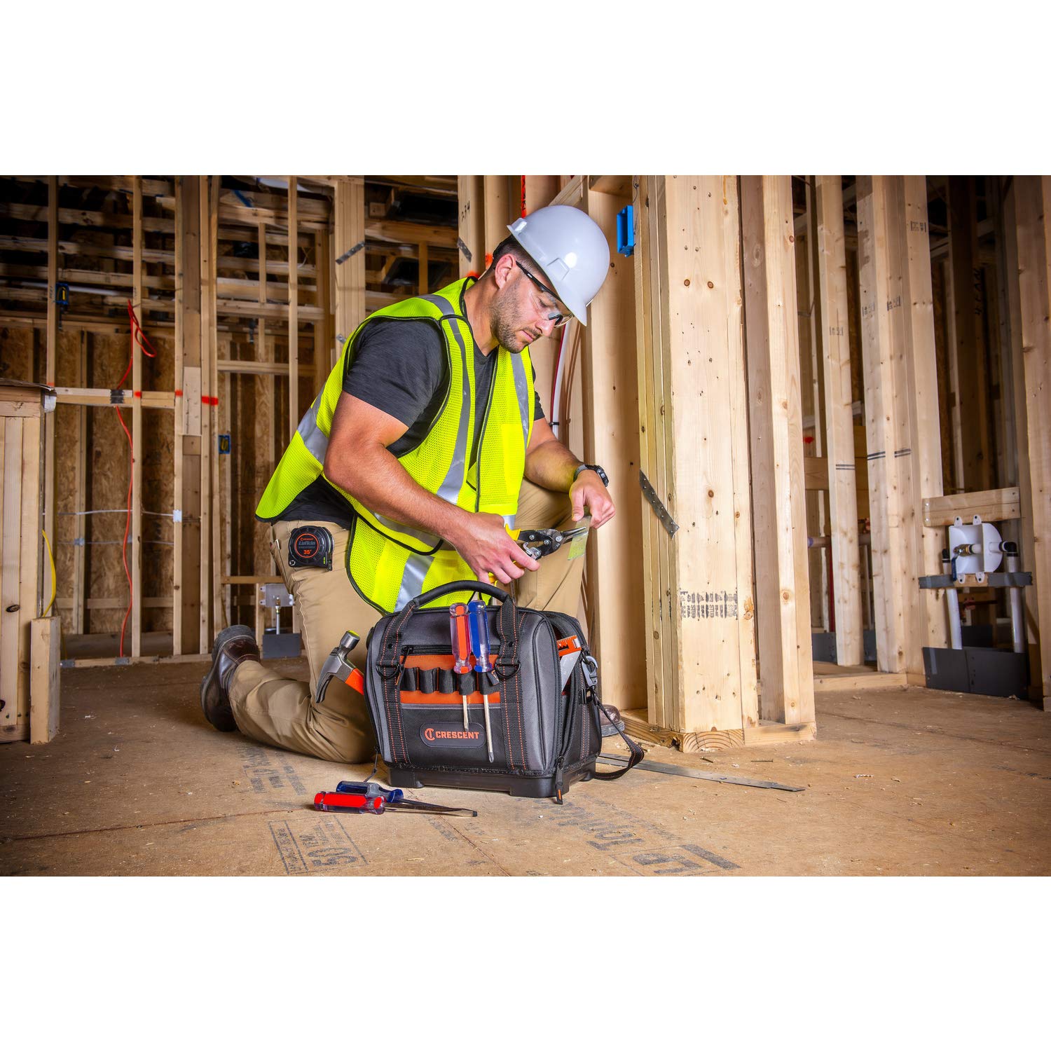 Crescent 14" Closed Top Tradesman Tool Bag, CTB1450