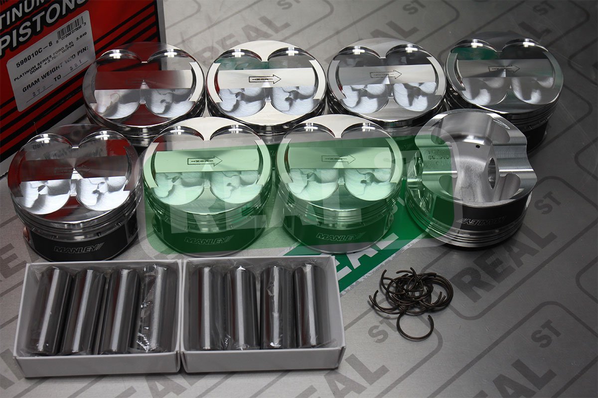 Piston Kit Set Manley 598010C-8 (Ford Coyote 5.0L DOHC 4 Valve 3.640in Bore +3.75cc Dome 11.0 CR), 1 Pack