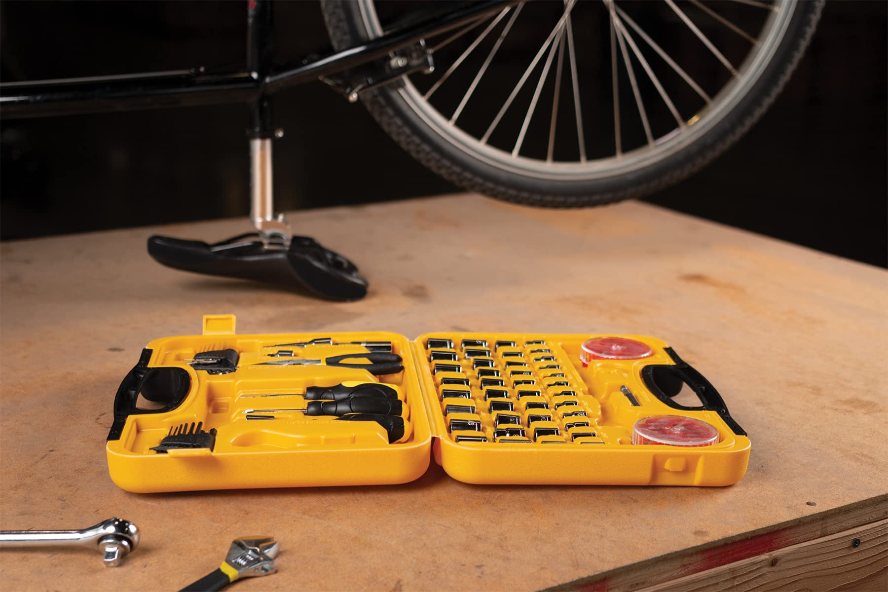Garage Tool Set Performance Tool W1538 for House Repairs and Projects, Yellow, 94 Pieces
