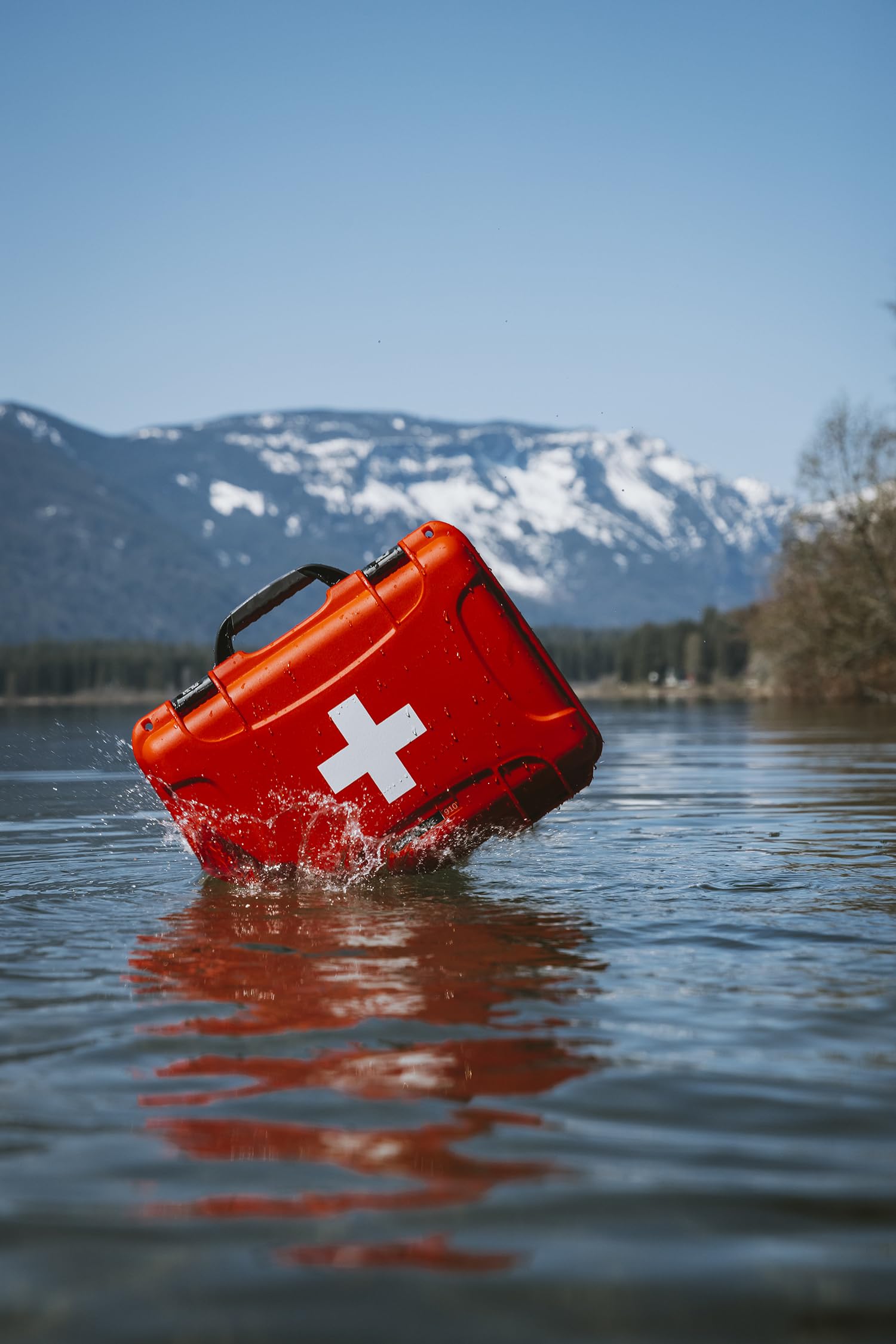 NANUK Waterproof 908 First Aid Box Empty – Durable, Medical First Aid Organizer Case, IP67-Rated, Dustproof, Impact-Resistant, and Floats (9.5" x 7.5" x 7.5") – Red