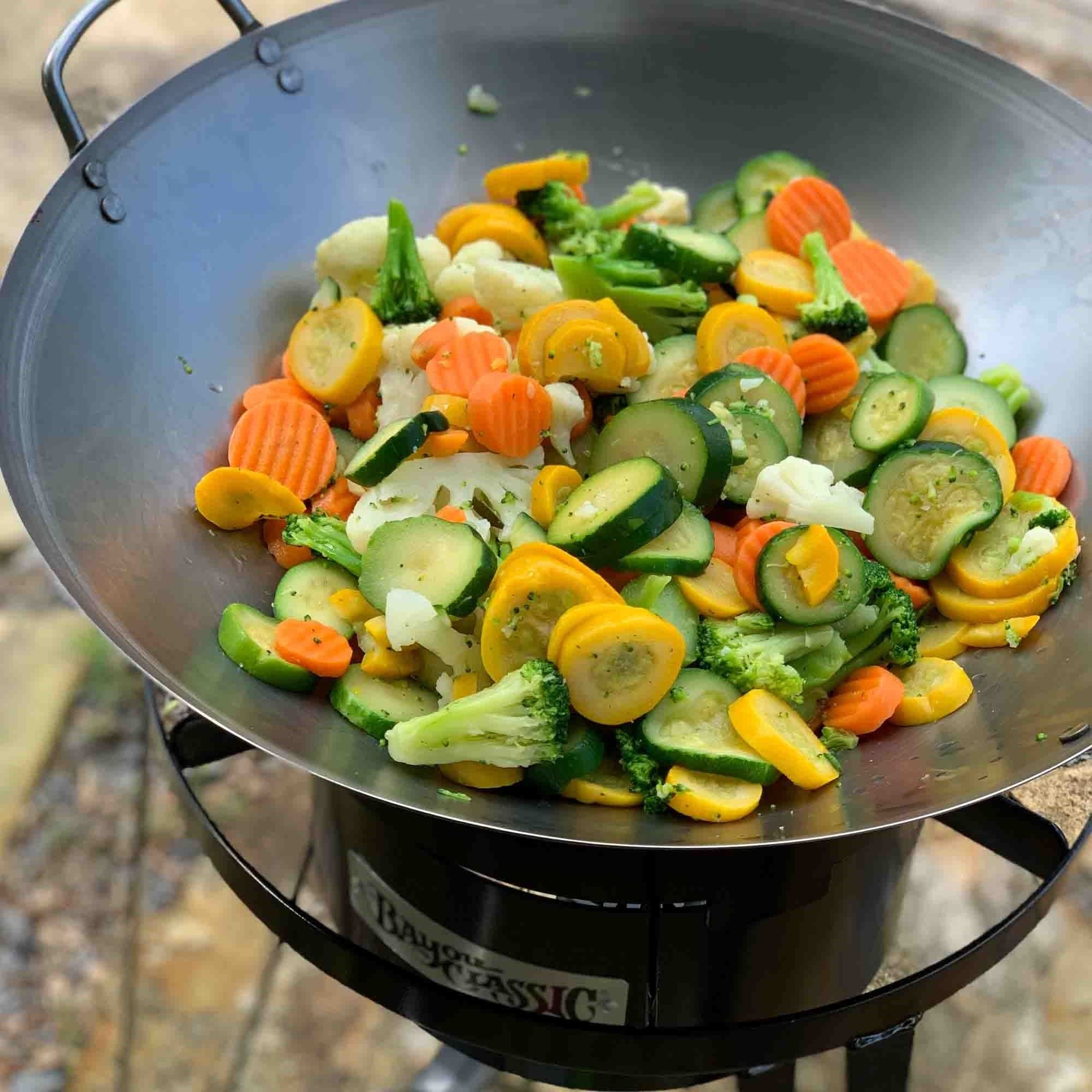 Bayou Classic Steel Flat Bottom Wok 8540 Features Heavy Duty Riveted Handles Sloping Sides Perfect For Stir Frying