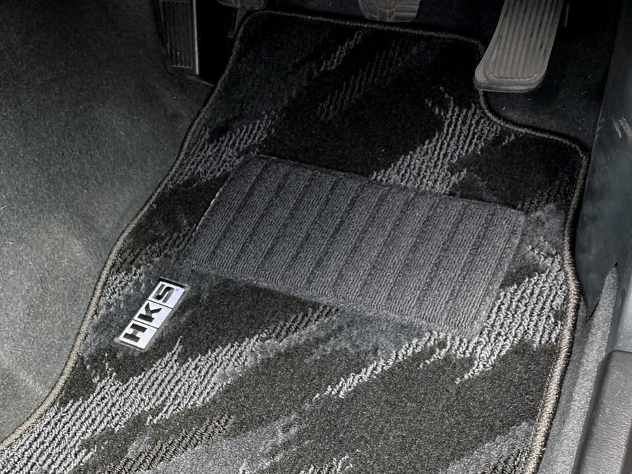 Oct Full Set RHD BCNR33 Floor Mats by HKS