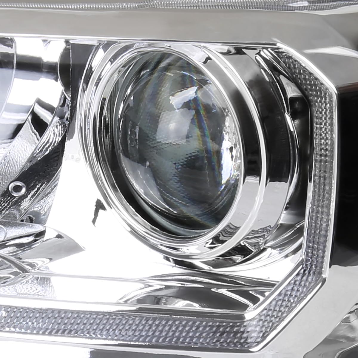 Chrome Projector Headlights SPEC-D TUNING w/LED Daytime Running Lights Compatible with 2016-2022 Toyota Tacoma, Left + Right Pair Headlamps Assembly
