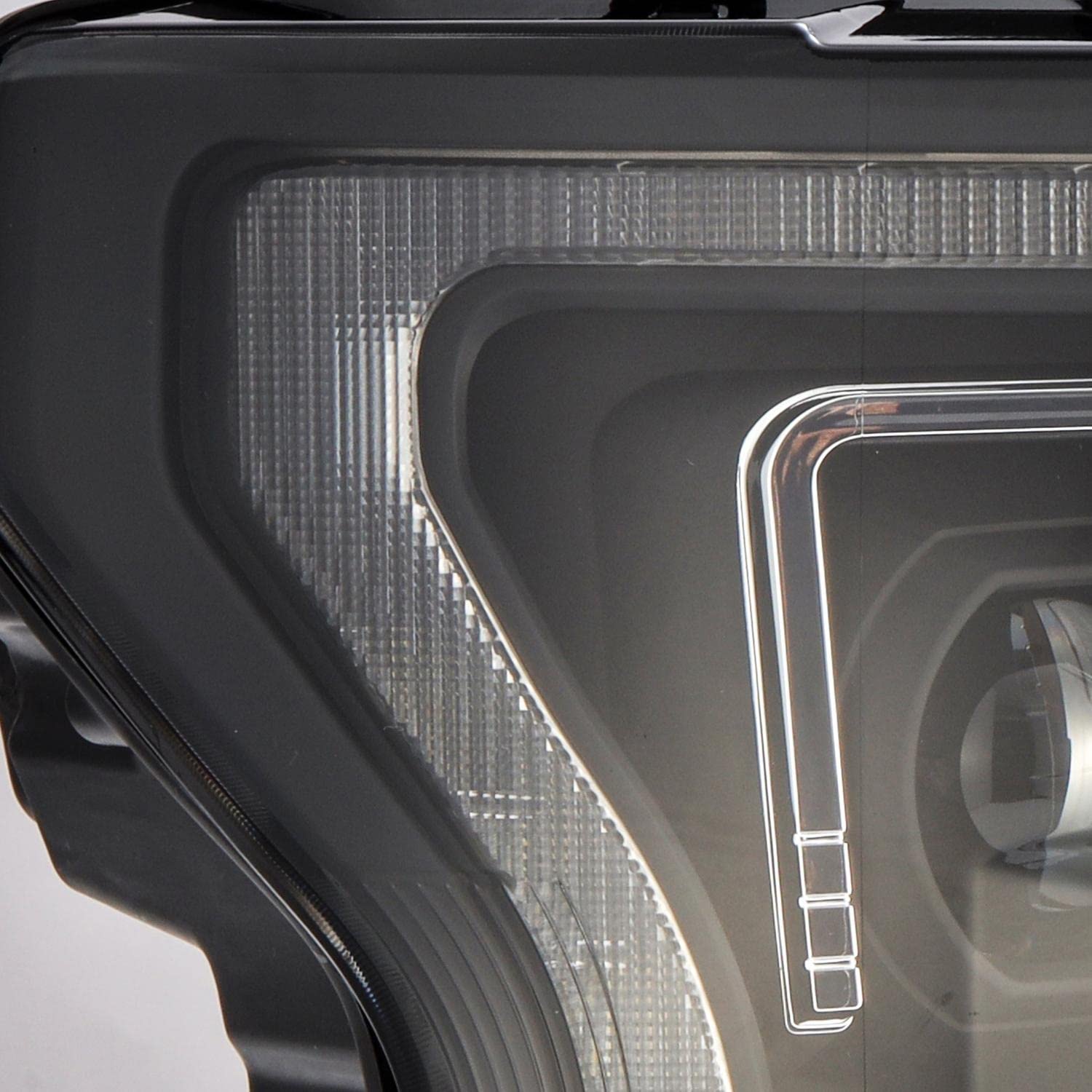 Luxx-series Alpharex 880250 Projector Headlights
