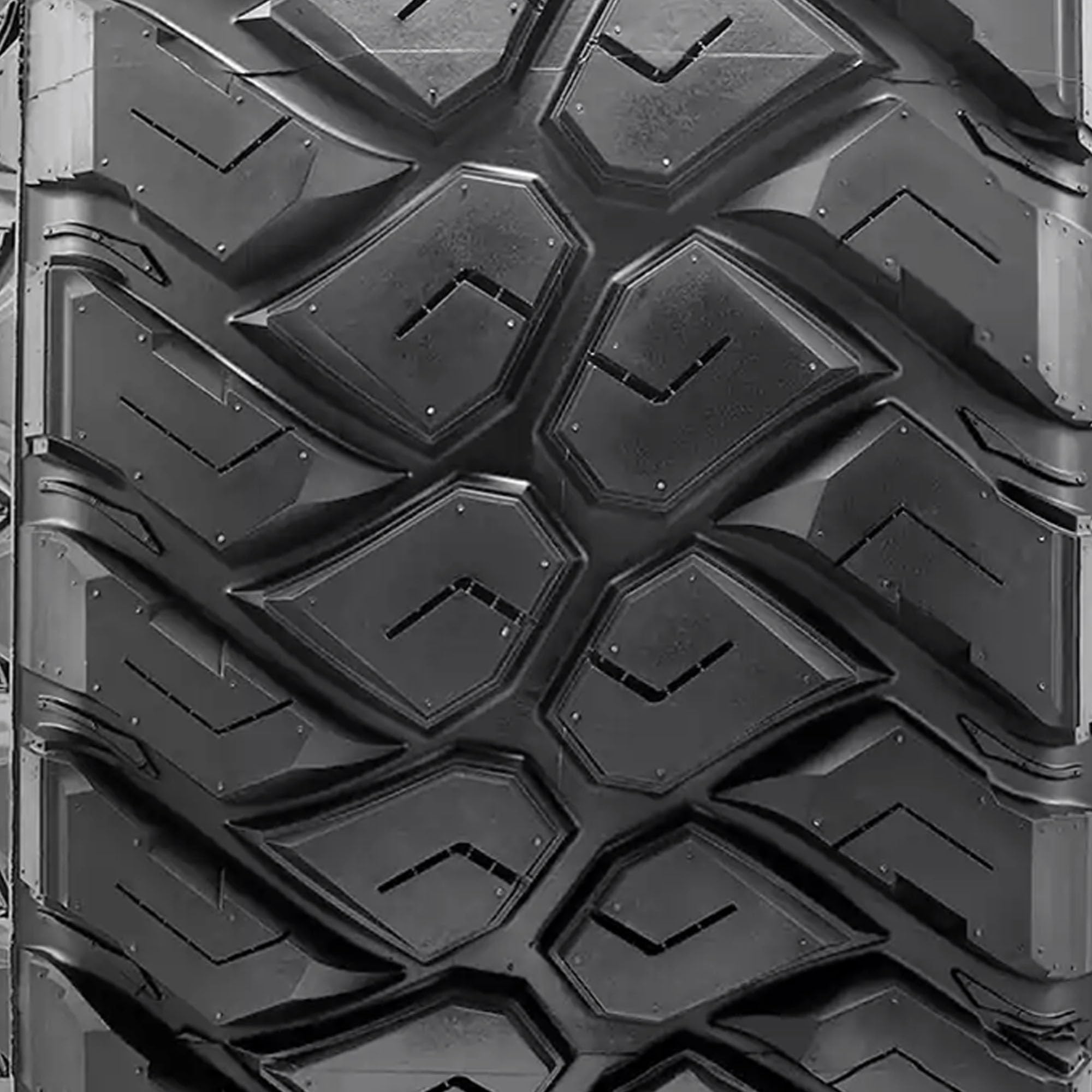 Maxxis Mud Terrain Razr MT-772 LT32X11.50R15 113Q C Light Truck Tire