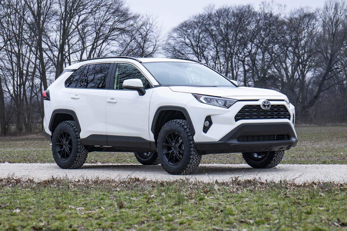 Rough Country 2.5" Lift Kit for 2WD/4WD 2019-2021 Toyota RAV4 - 73100