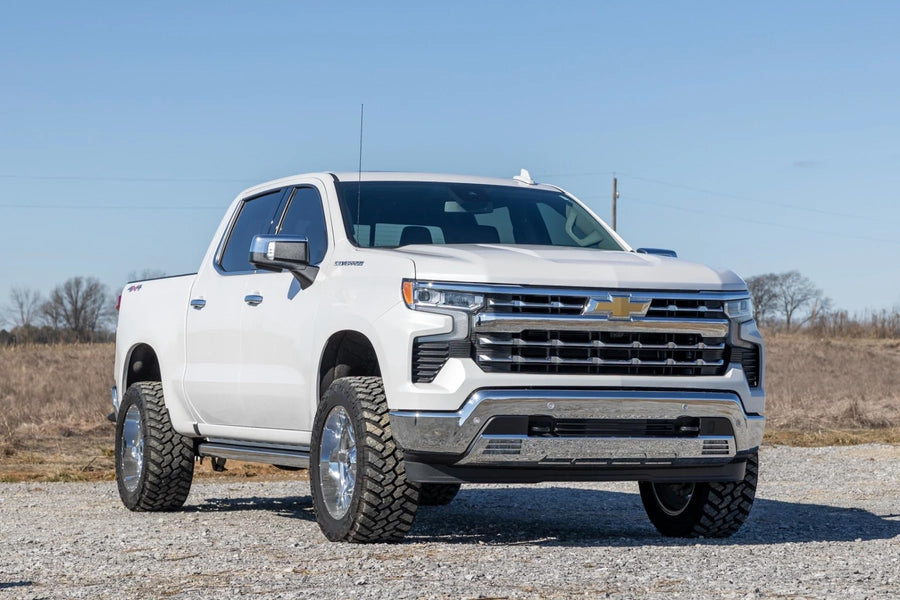 3.5" Rough Country Suspension Lift Kit for Chevy Silverado 1500 (2025-2026) - Aluminum Control Arms, Strut Spacers with Rear N3 Shocks