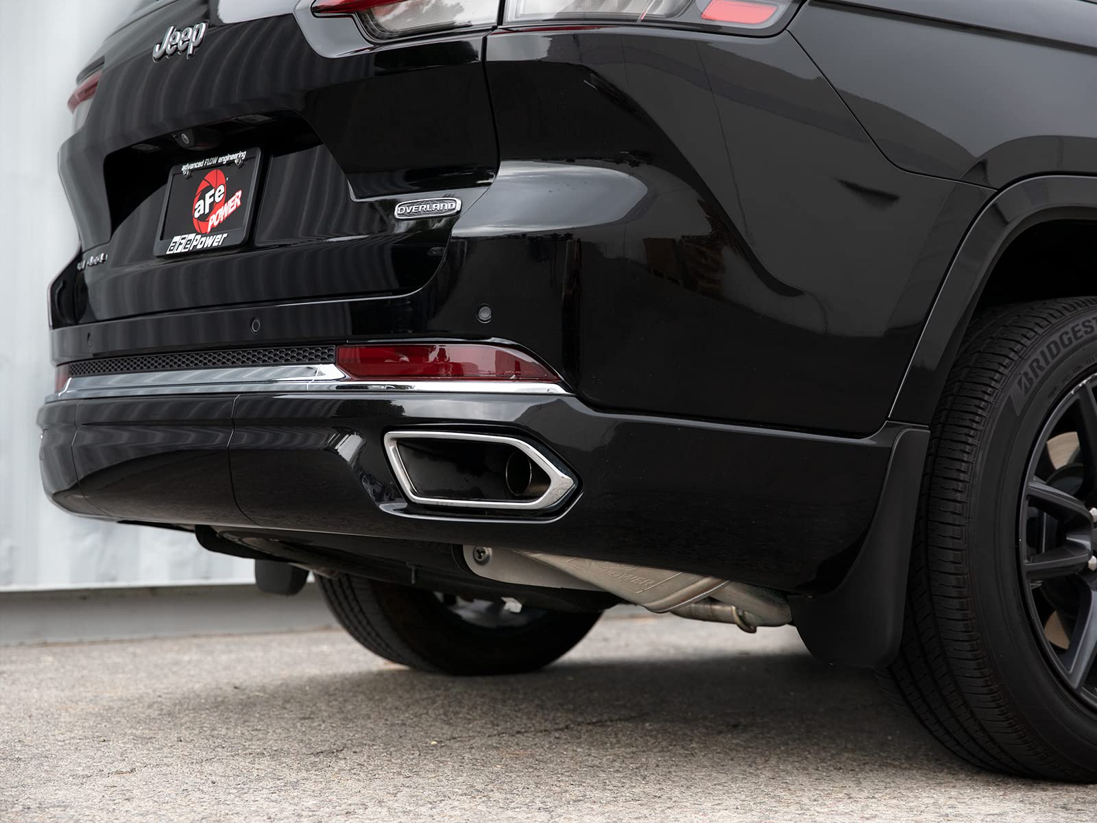 aFe Power 2-1/4 IN to 2-1/2 IN Vulcan Series Stainless Steel Cat-Back Exhaust System Fit Jeep Grand Cherokee L (WL) 21-22 V6-3.6L/V8-5.7L 49-38100