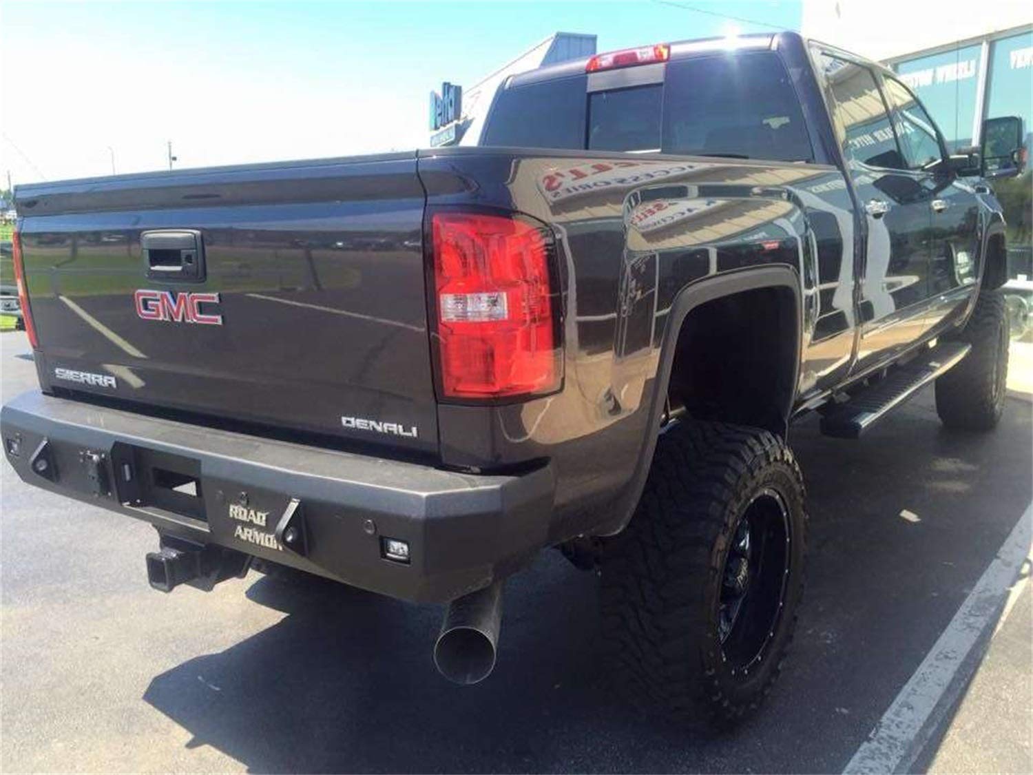 Bumper Road Armor 31200B