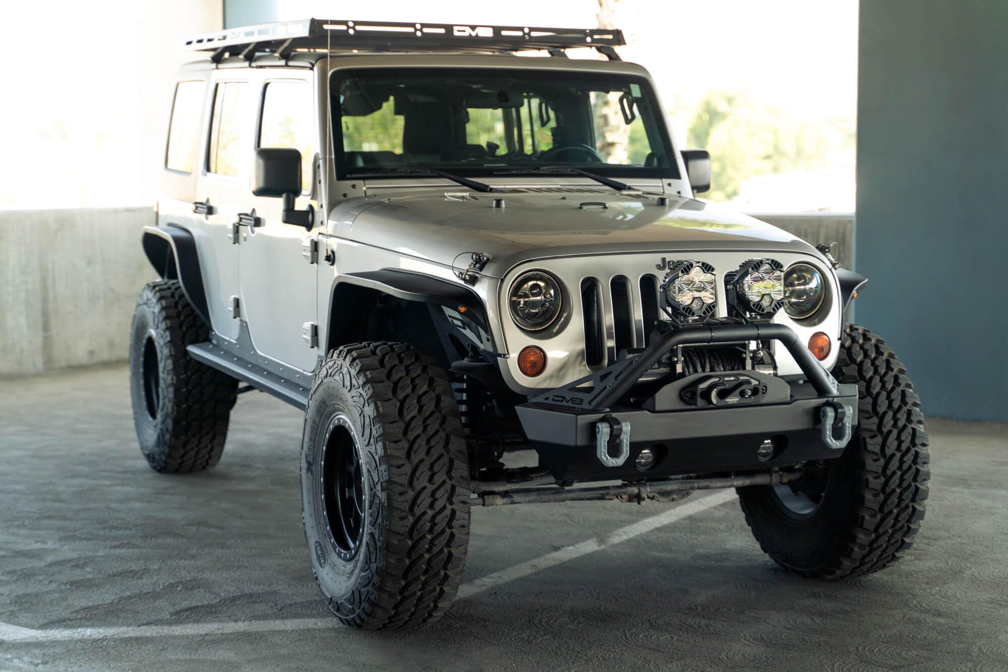 Slim Fender Flares DV8 Offroad for The 2007-2018 Jeep Wrangler JK | Plug and Play Amber Marker Light | Bolt-On Installation with Optional Cutting | Bolt-On Installation with Optional Cutting