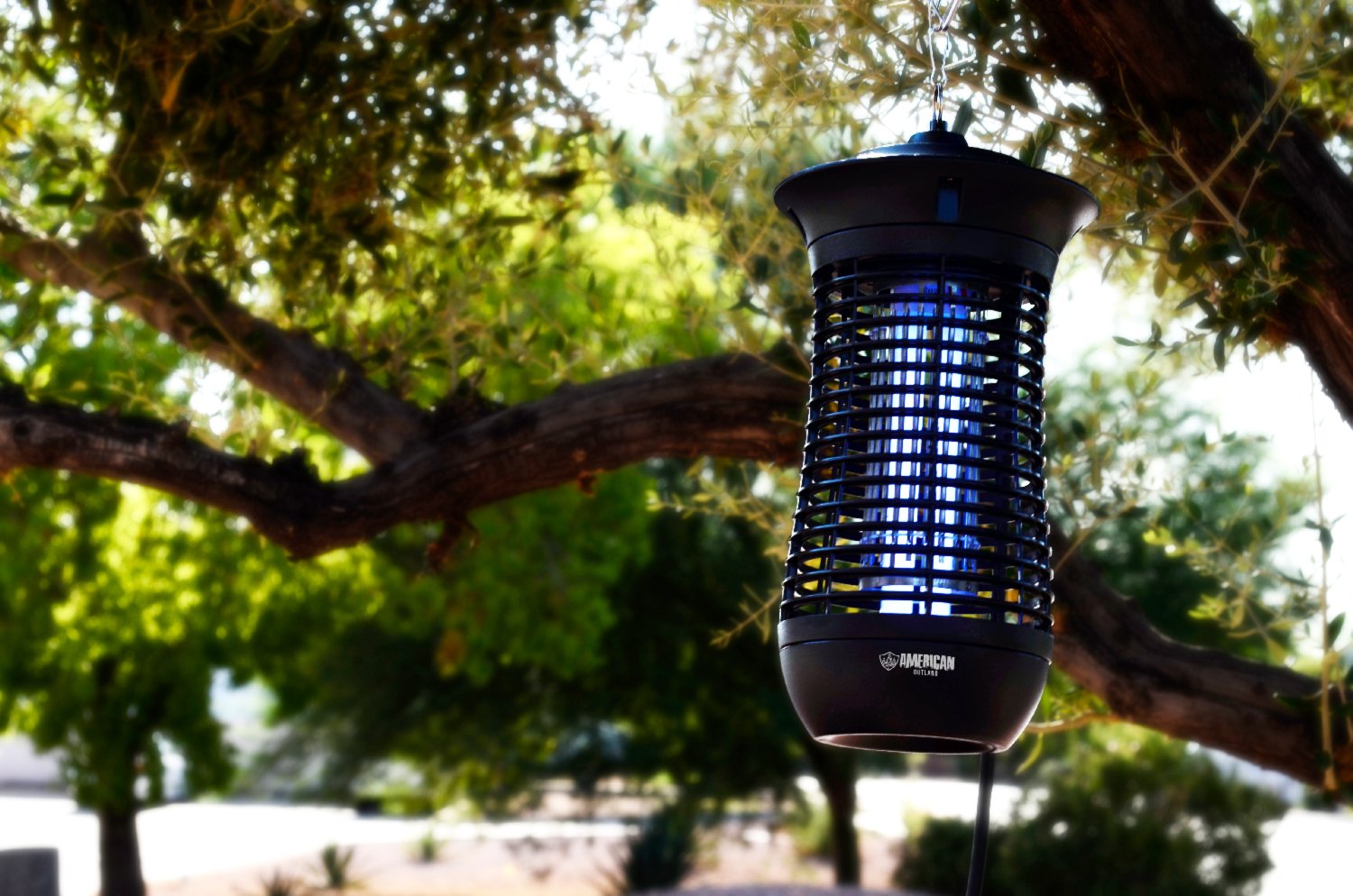 BZ5003 American Outland Electronic Indoor/Outdoor Bug Zapper w/High Efficiency UV-A Lamp - 18 Watts