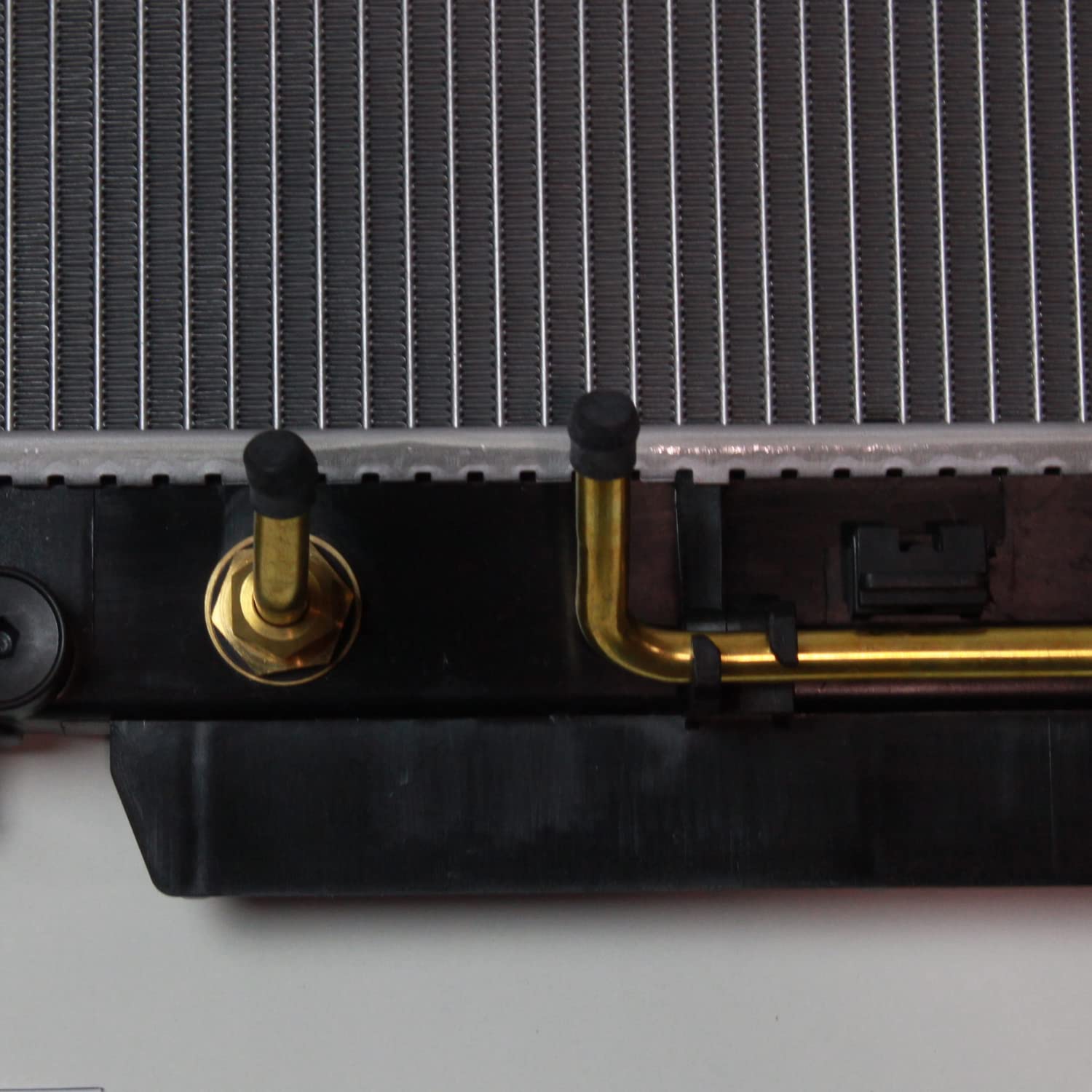 Radiator TYC Compatible with 2004-2005 Toyota Rav4