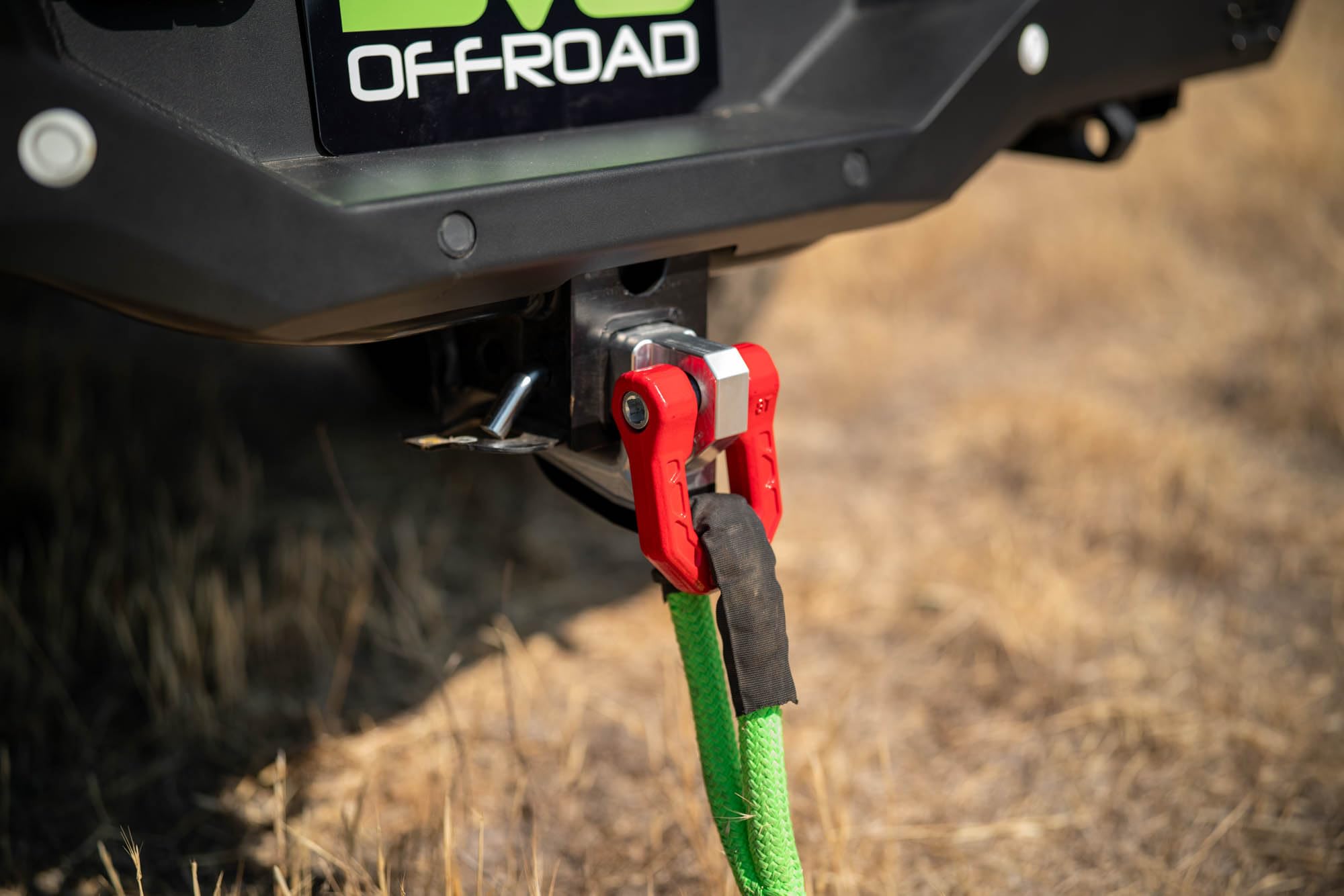 Xtract Hitch Skid Plate DV8 Offroad | Hitch Mounted Rear Skid Plate | 1" Thick Mount for 3/4" D-Ring | Designed to Mount to 2" Receiver with a 5/8" Pin | 13,000 lb Working Load Limit (Raw)