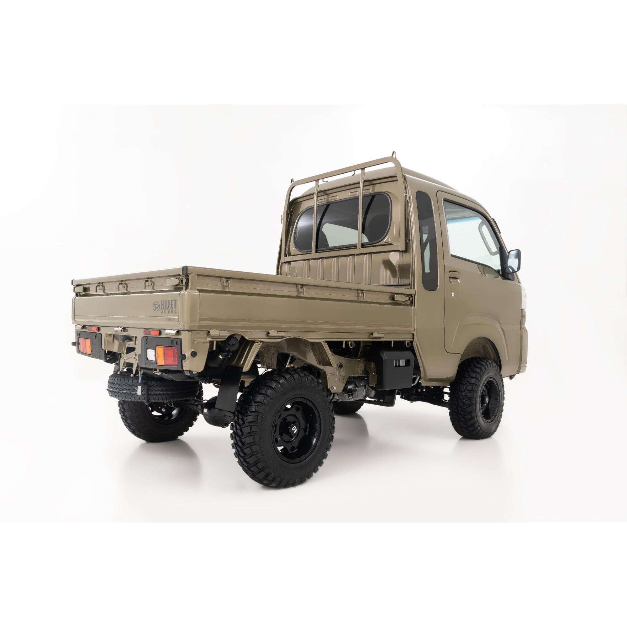 4.5" Rough Country Suspension Lift Kit for 14-23 Daihatsu Hijet Jumbo - 99900