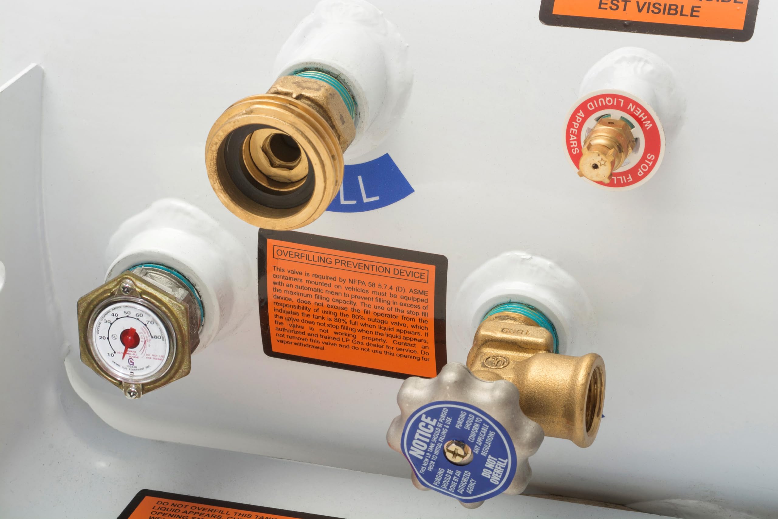 20.3 Gallon Flame King YSN203 Horizontal ASME RV, Van, Or Trailer Propane Tank Cylinder, 16" x 27"