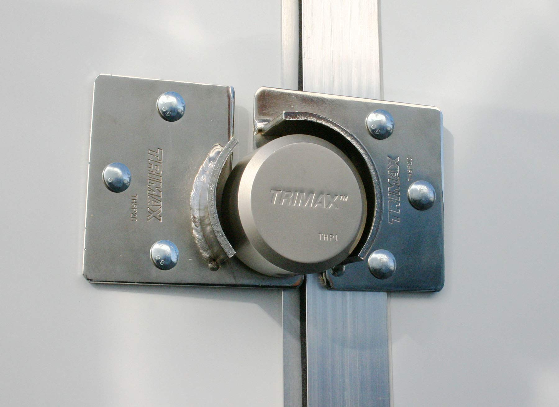 Hockey Puck Trimax THSP2C Internal Shackle Door Hasp - 2 Piece