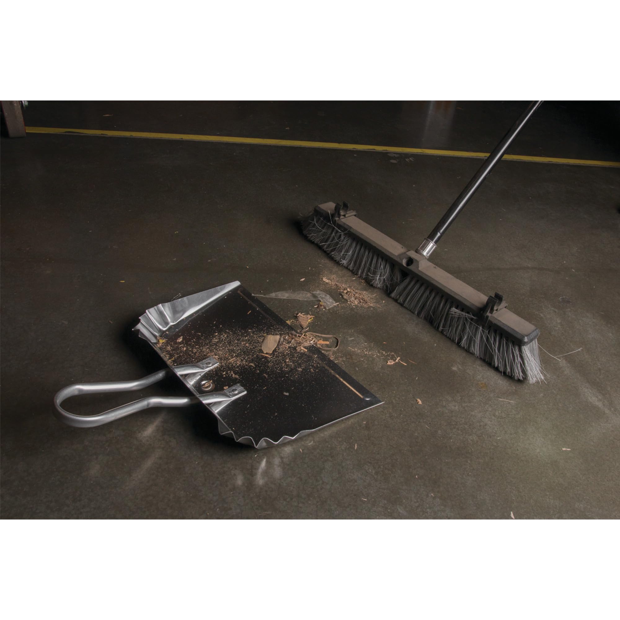 17" Performance Tool Aluminum W30 Dustpan