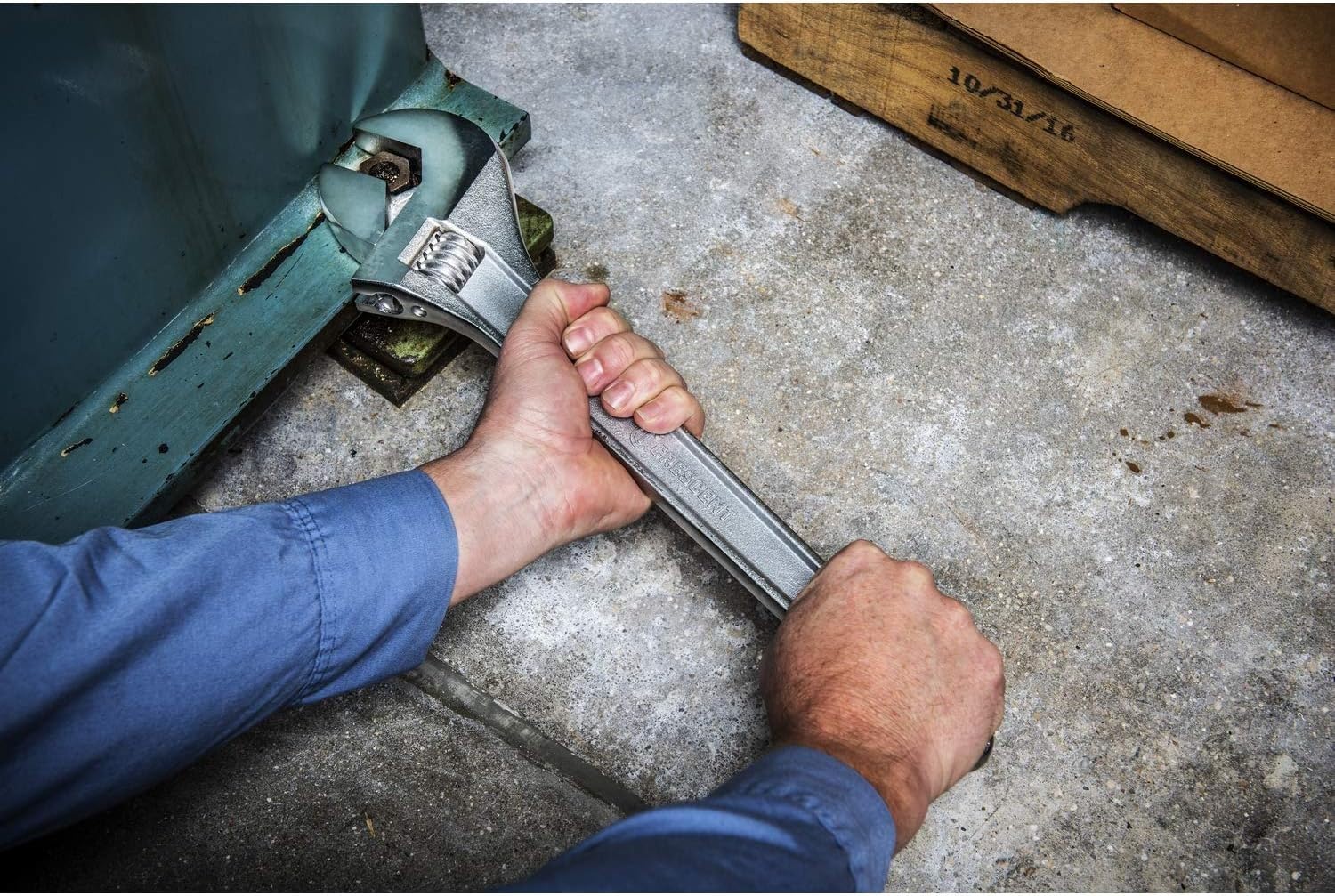 Adjustable Crescent Tapered Handle Wrench - Boxed - Home Improvement, Garage & Mechanic Versatile Hand Tool - 15" - AC215BK