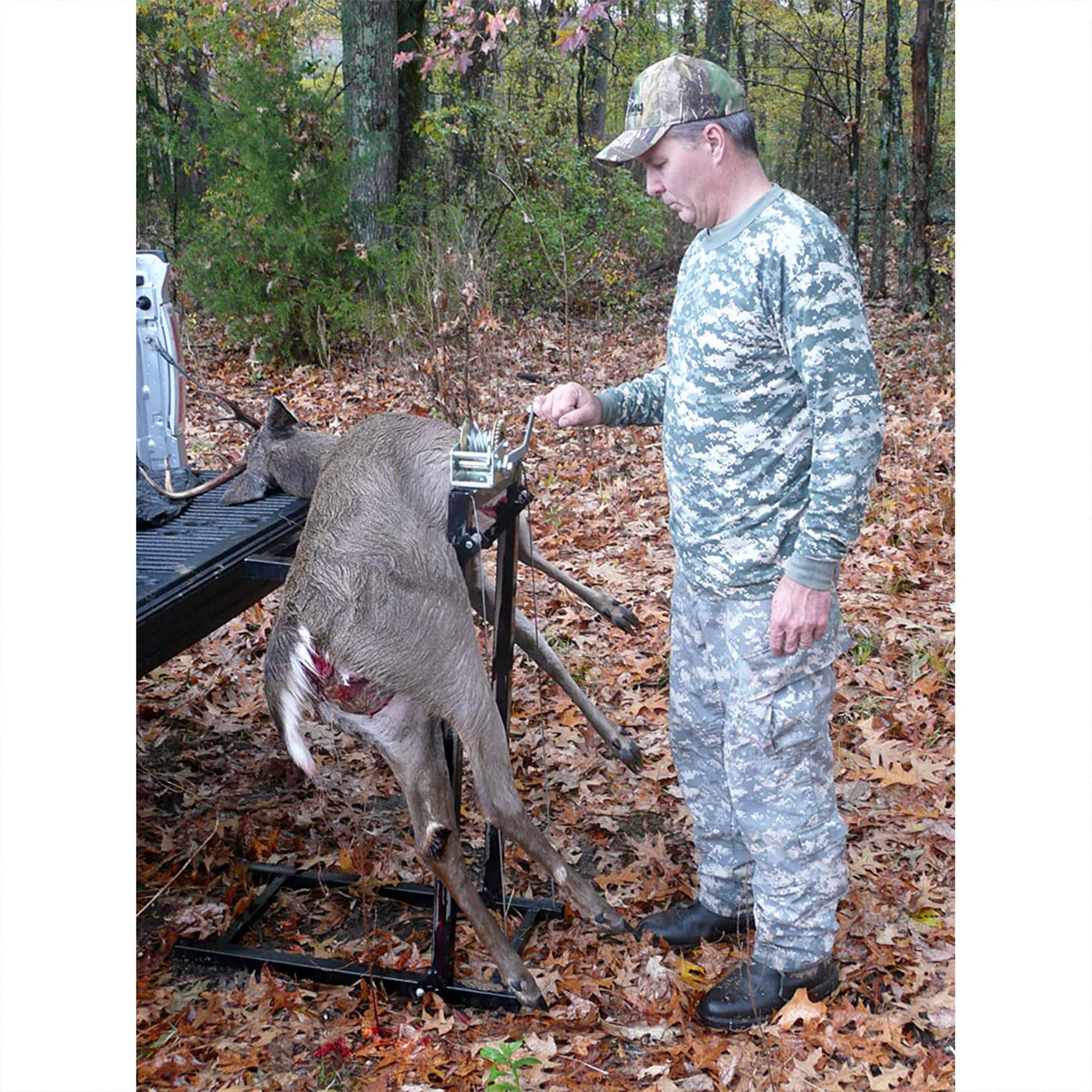 Loading Assistant Viking Solutions Deer Hoist for Large Game Animals, L-E-VATOR