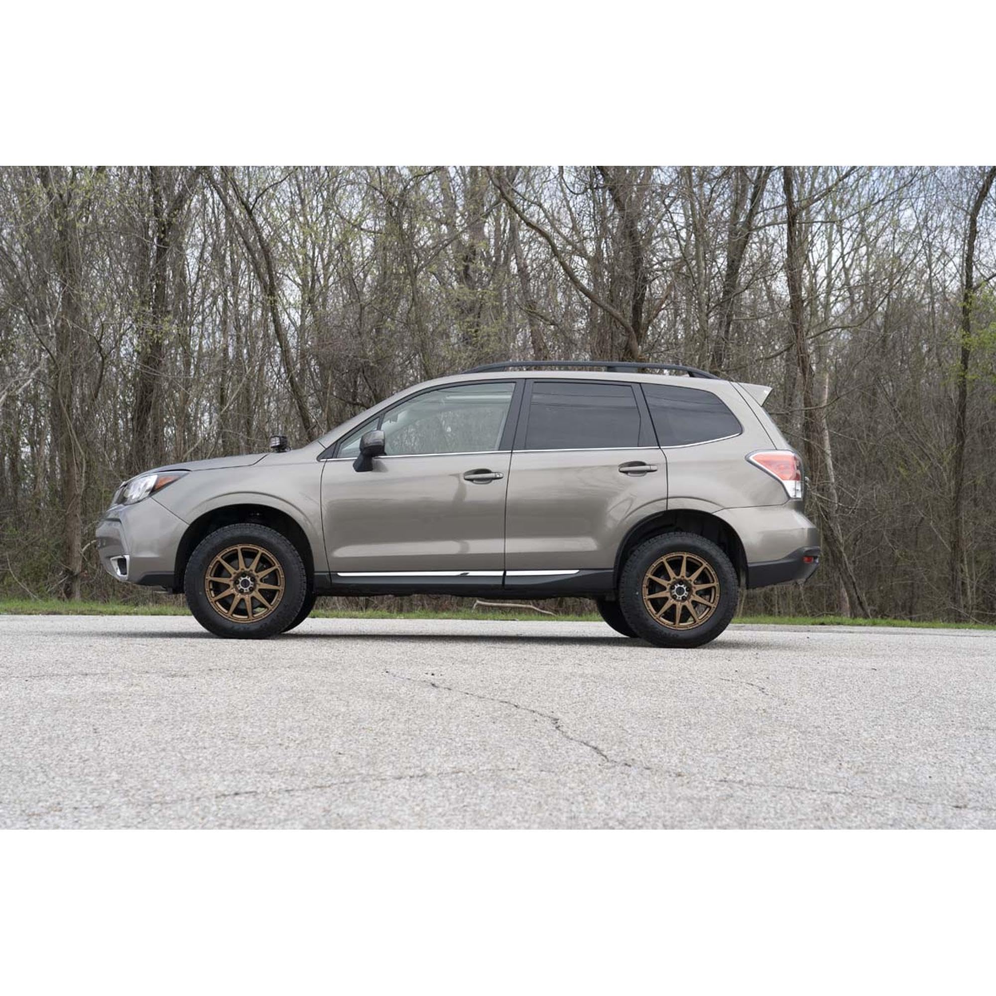 2" Rough Country Lift Kit w/N3 Struts for 2014-2018 Subaru Forester - 90501