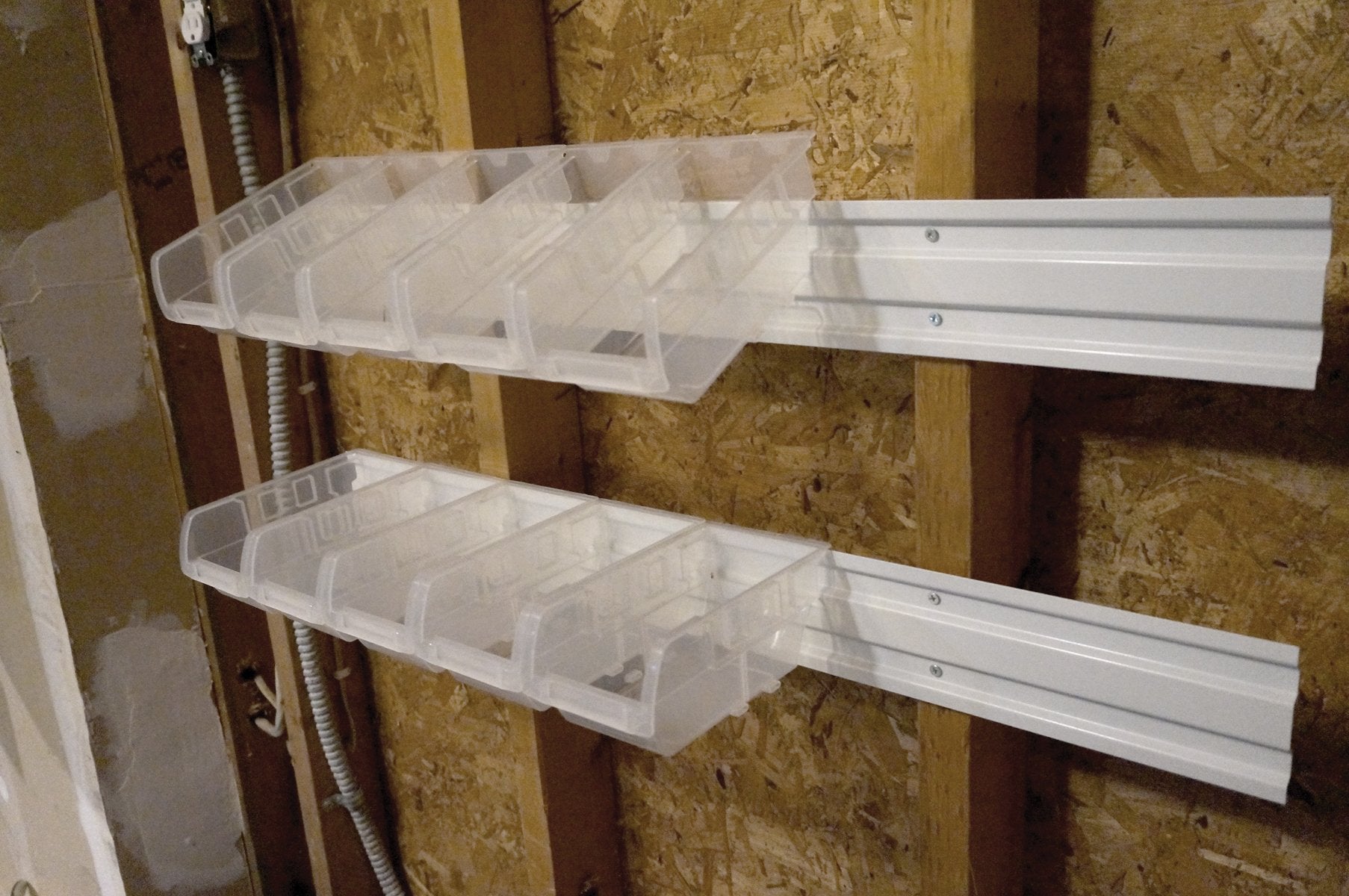 W5169 Performance Tool 32-inch Rail Set for Dual Angel Tilt Parts Bins (2 pack), White