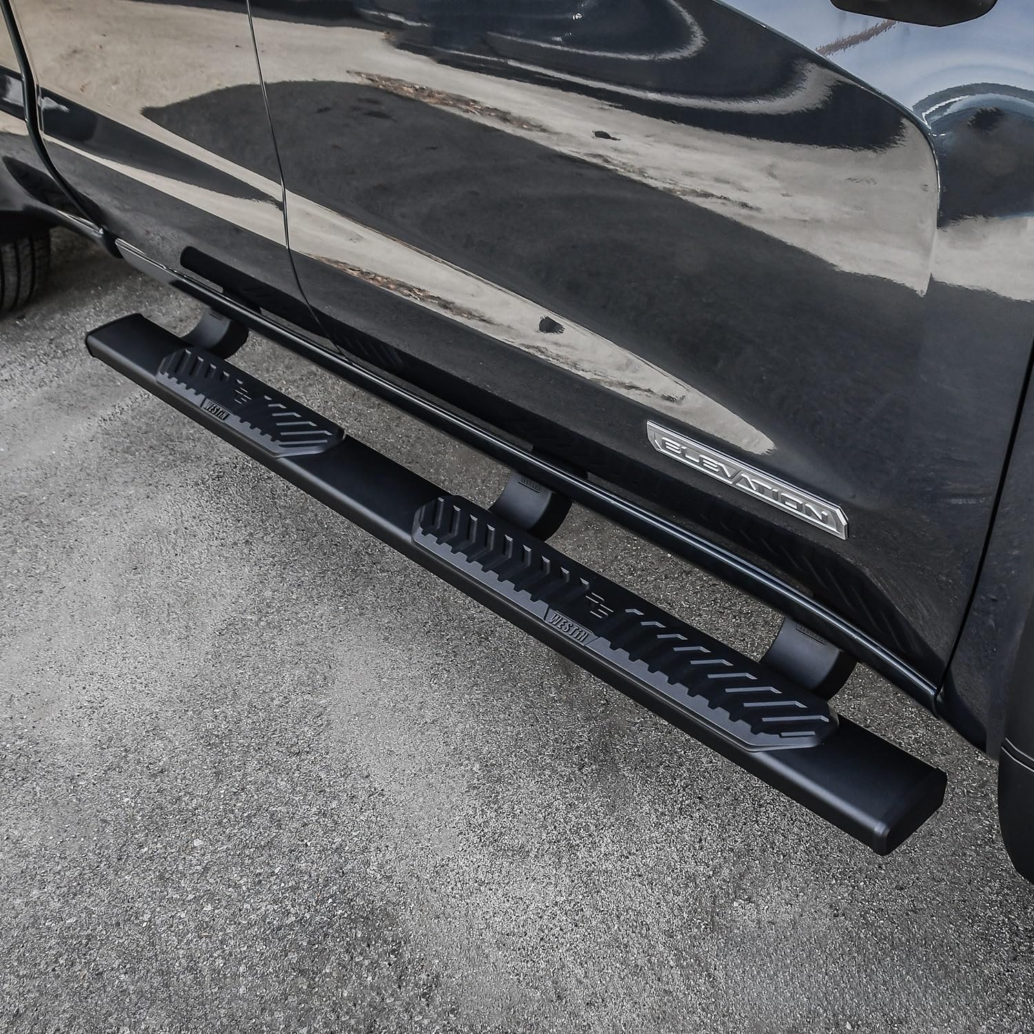 Black Westin R5 Nerf Step Bars Silverado/Sierra 1500 Double Cab 2019 (Excl. 2019 Silverado LD/Sierra 1500 Limited)