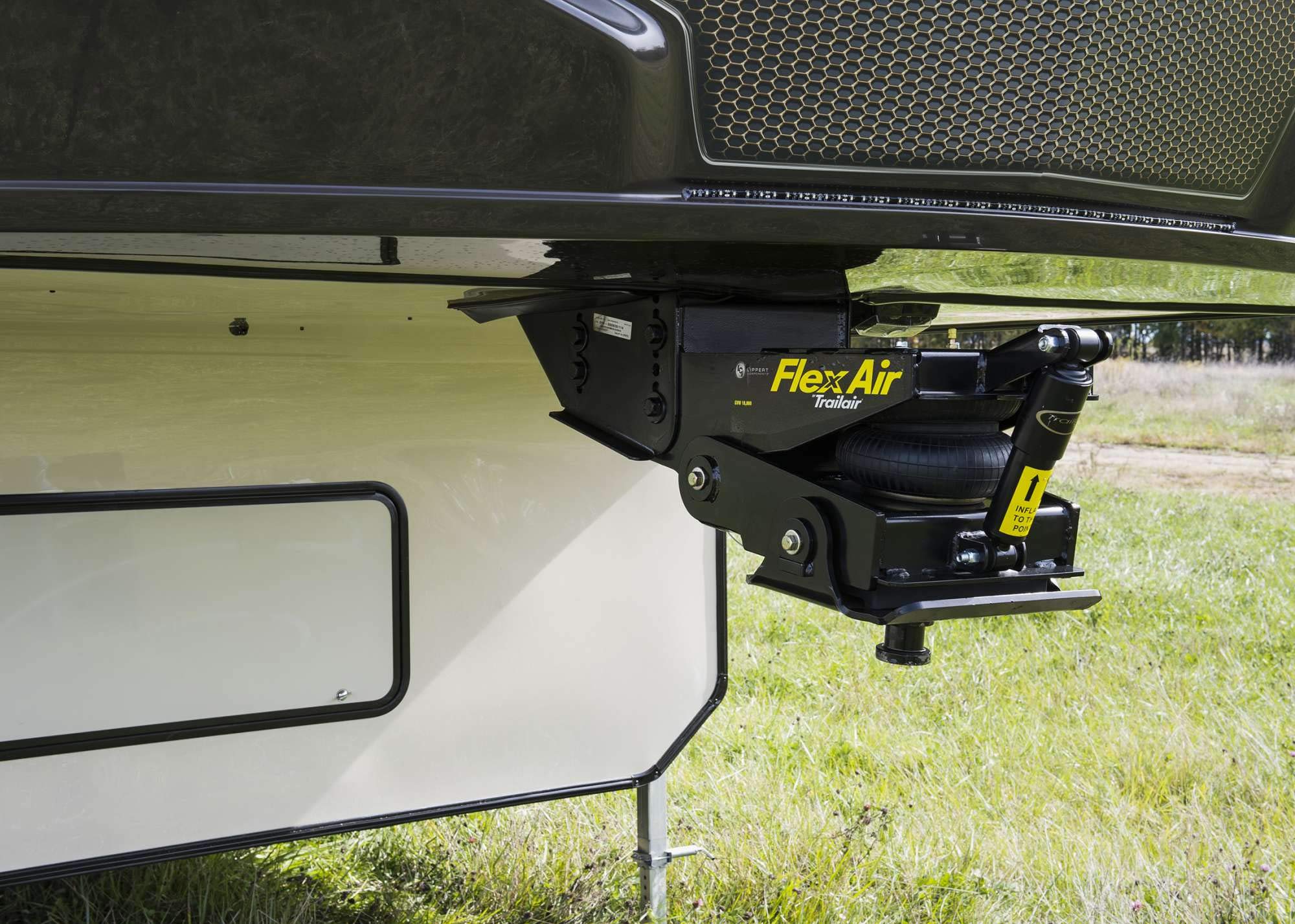 Lippert Components L05 CURT Air Ride 18K Fifth Wheel Pin Box – Internal Airbag with Built-In Strut Reduces Chucking, Jarring, Bounching; 18,000 lb. Rating.; Black Powder Coat Finish – 328492