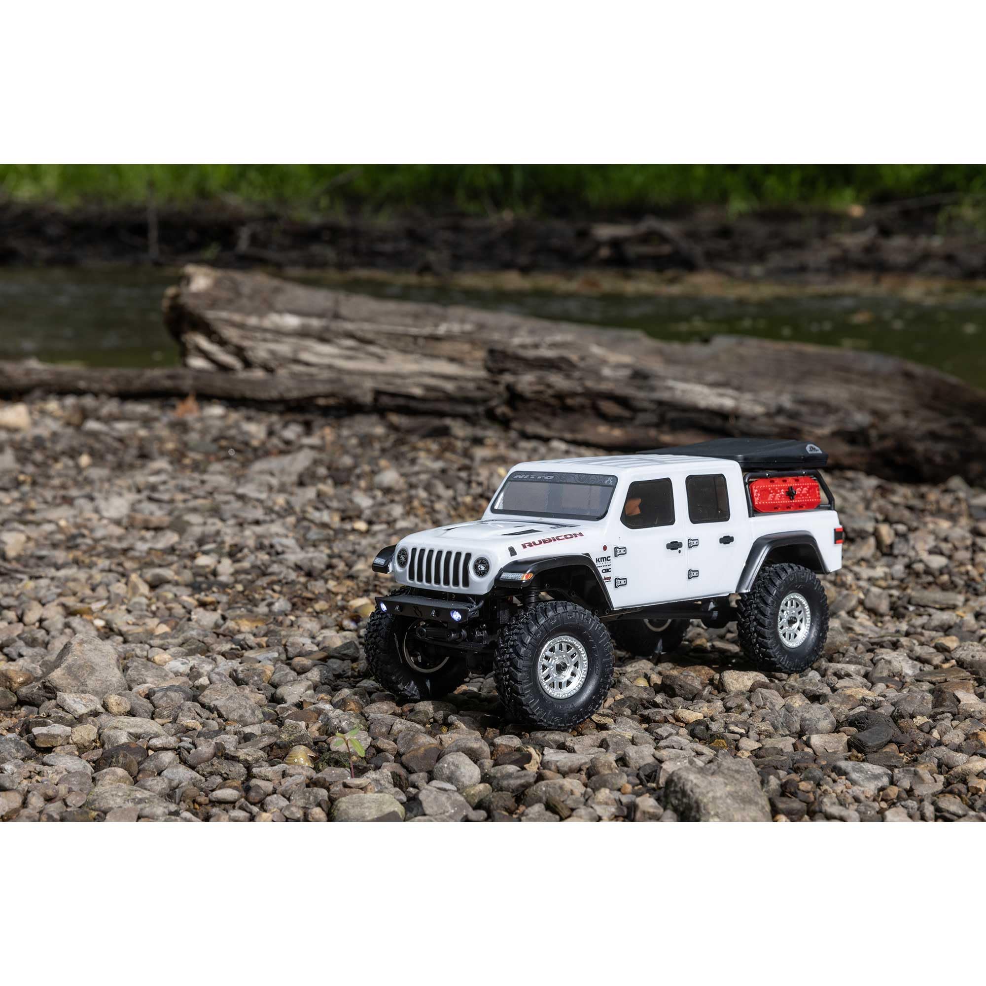 Axial SCX24 Jeep Gladiator RC Truck 4 Wheel Drive Rock Crawler Brushed RTR Nothing Needed to Complete Ready-to-Run White AXI00005V2T4, Remote Control Car, RC Car, RC Crawler