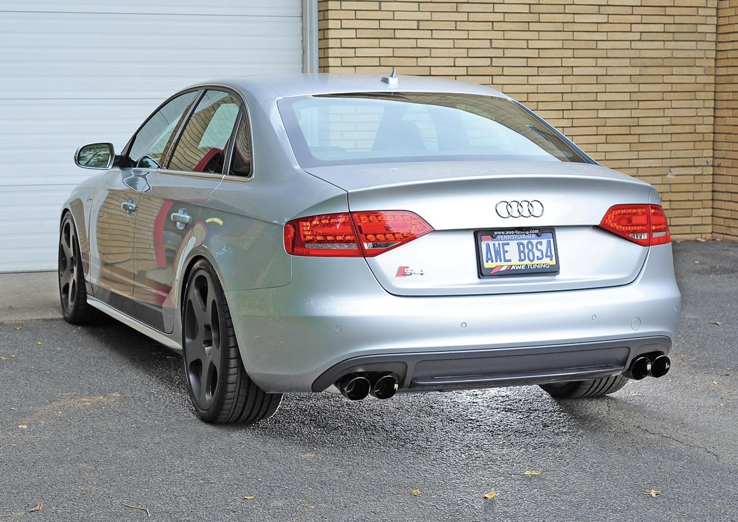 Audi B8 / B8.5 S4 AWE Tuning 3.0T Touring Edition Exhaust - Black Diamond Tips (90mm)