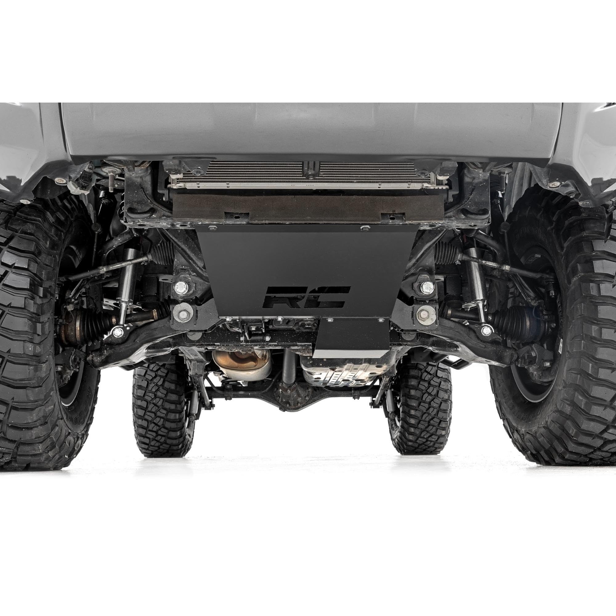6" Rough Country Suspension Lift Kit w/M1 Struts & M1 Rear Shocks for Toyota 4Runner (2015-2020) - Performance M1 Struts with M1 Shock Absorbers