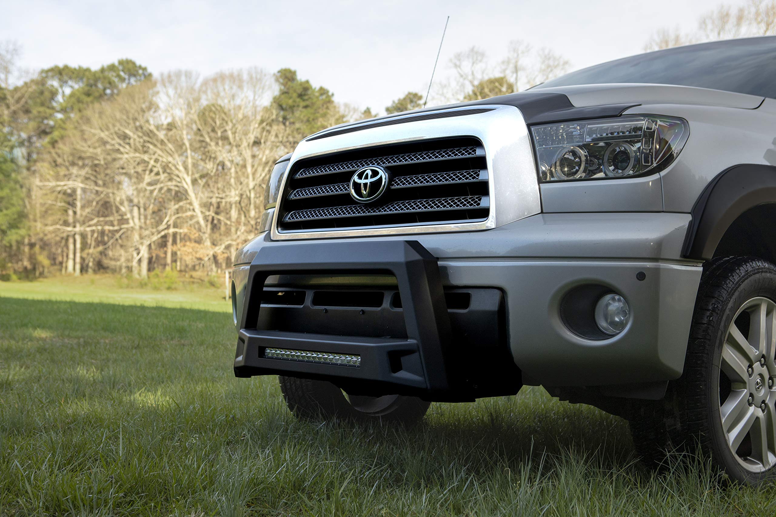 Lund Revolution 86521209 Bull Bar with Integrated LED Light Bar, Black Steel for 2007-2019 Toyota Tundra; 2008-2019 Sequoia