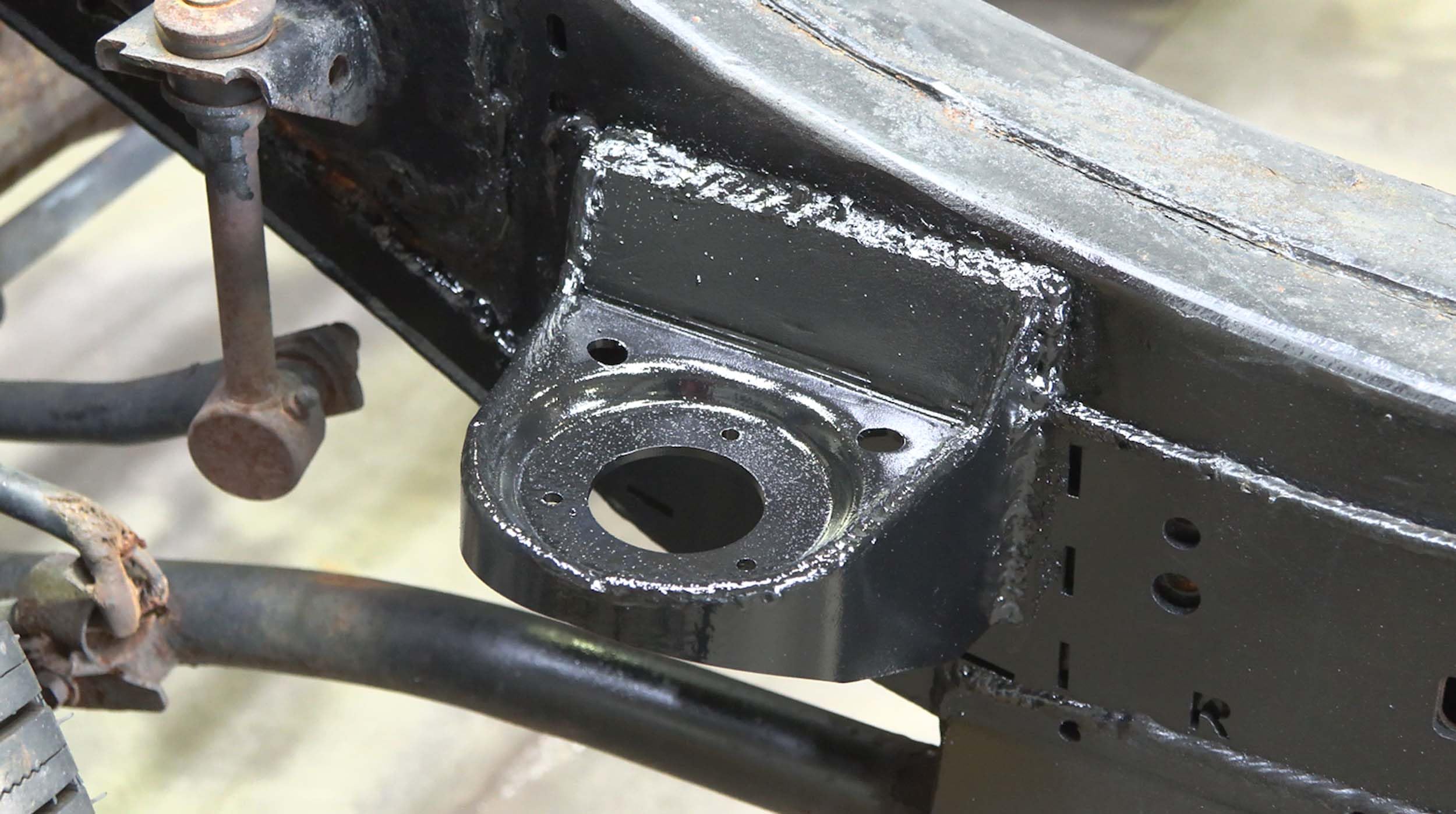Middle Body Frame Mount Rust Buster For 4Runner/FJ Cruiser/GX470 RB8430