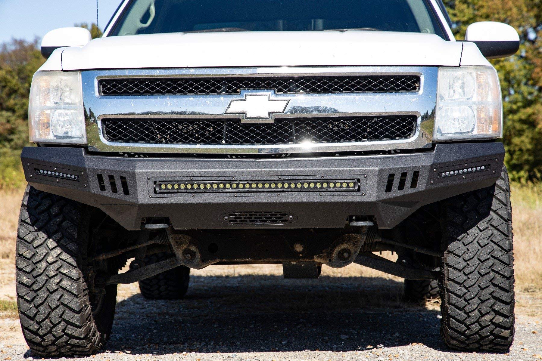 High Clearance Rough Country Front Bumper w/LEDS for 07-13 Chevy 1500-10911