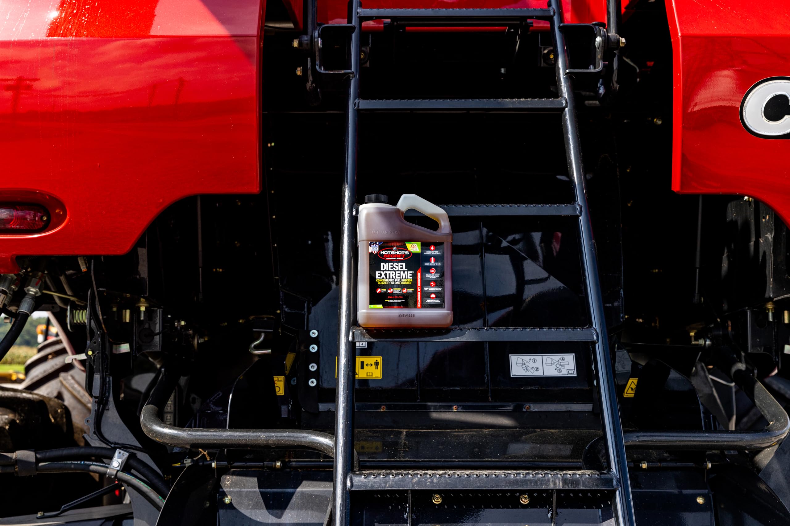 Diesel Extreme Hot Shot's Secret 1 Gallon, Concentrated Fuel System Cleaner, Diesel Fuel Additive, Injector Cleaner - Increases MPG & Restores Engine Performance