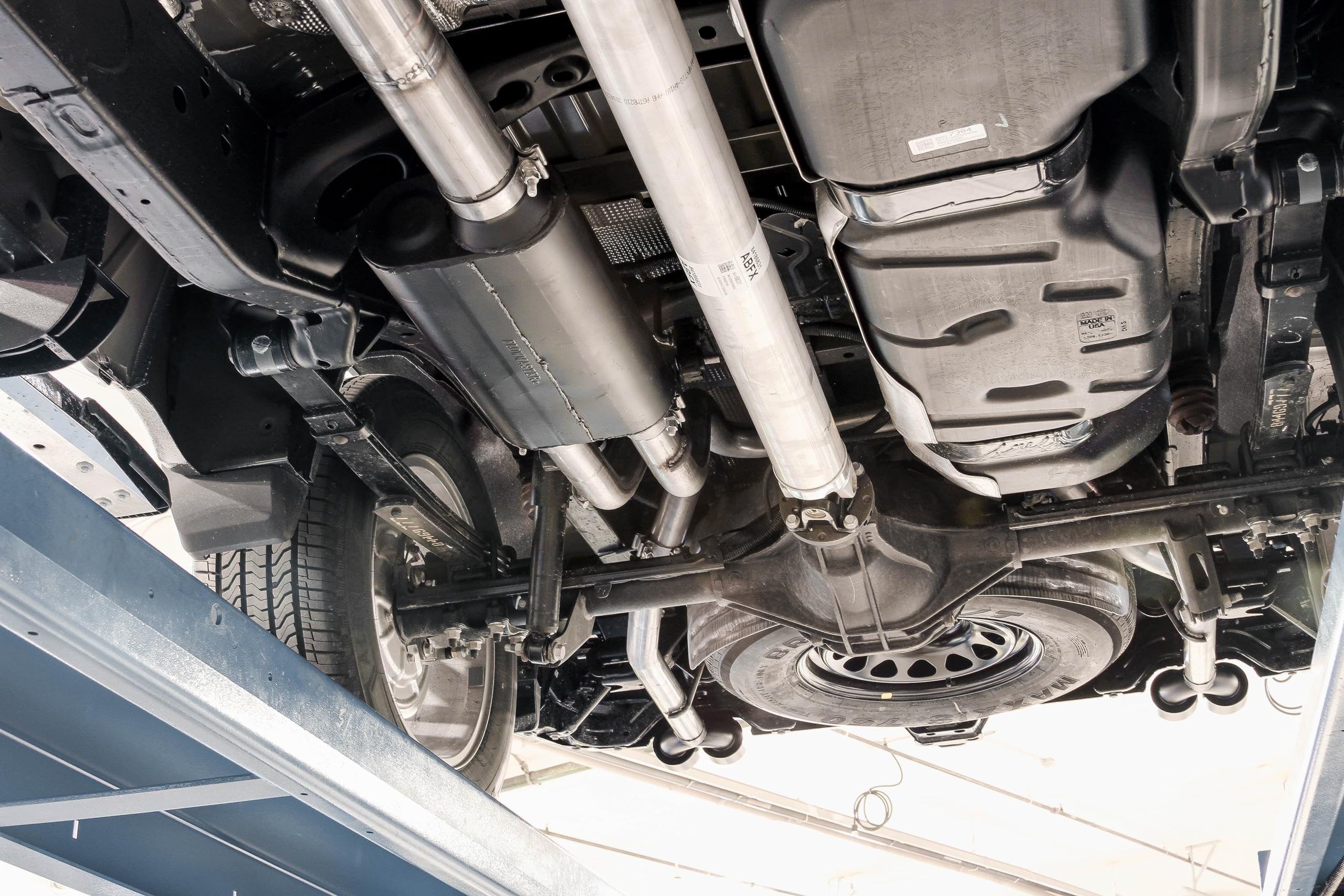 American Thunder Flowmaster Cat-back Exhaust System 817891