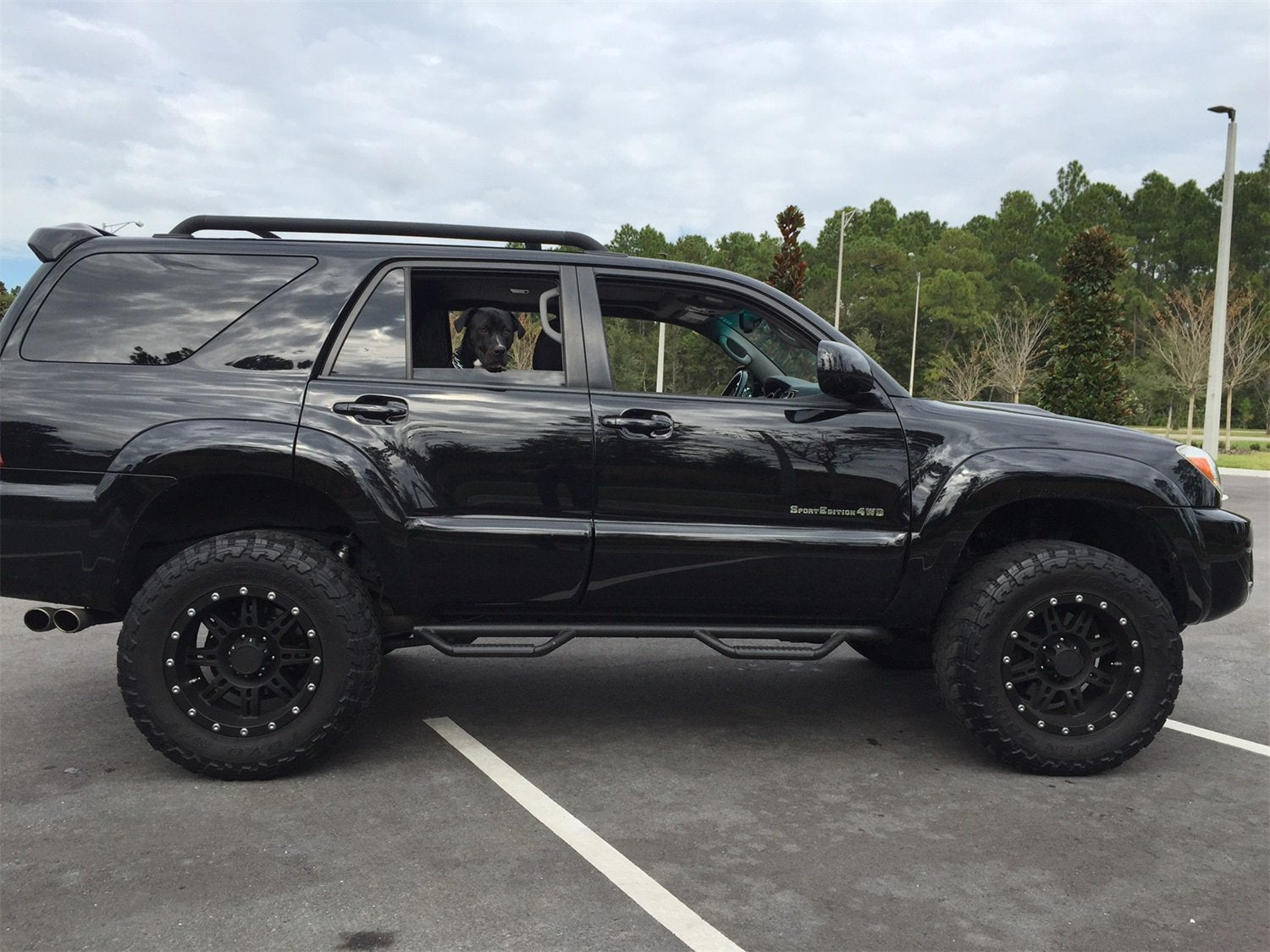 Toyota 4Runner Nerf Steps for RealTruck | Wheel-to-Wheel, Heavy Duty Steel, Textured Black | T0365R | Fits 2003 - 2009 Toyota 4 Runner 4 Door