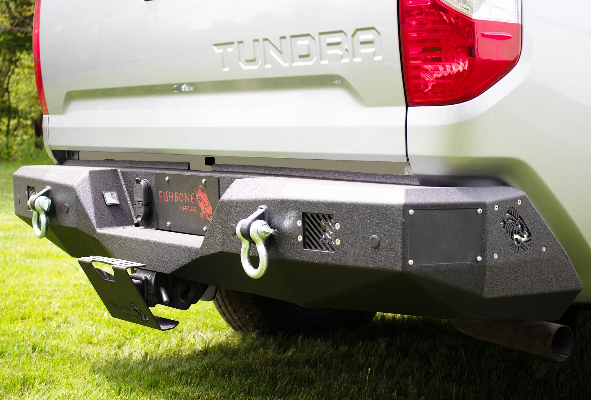 FB22391-2014-2021 FISHBONE Compatible with/Replacement for Toyota Tundra Rear Bumper
