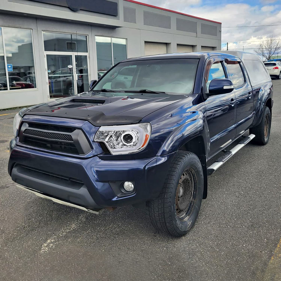 Chrome Projector Headlights w/LED Bar Spec-D Tuning Compatible with 2012-2015 Toyota Tacoma, Left + Right Head Lights Assembly