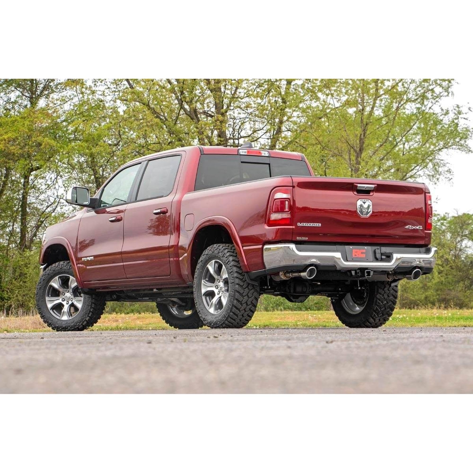 3.5" Rough Country Lift Kit w/N3 Struts & Shocks for 19-24 Ram 1500-31431RED