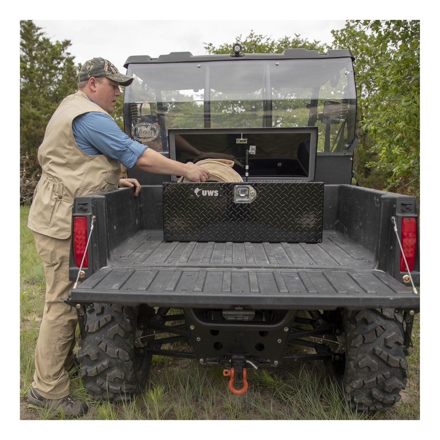 UWS Black ATV-BLK Chest with End Pull Handles and Beveled Insulated Lid ATV