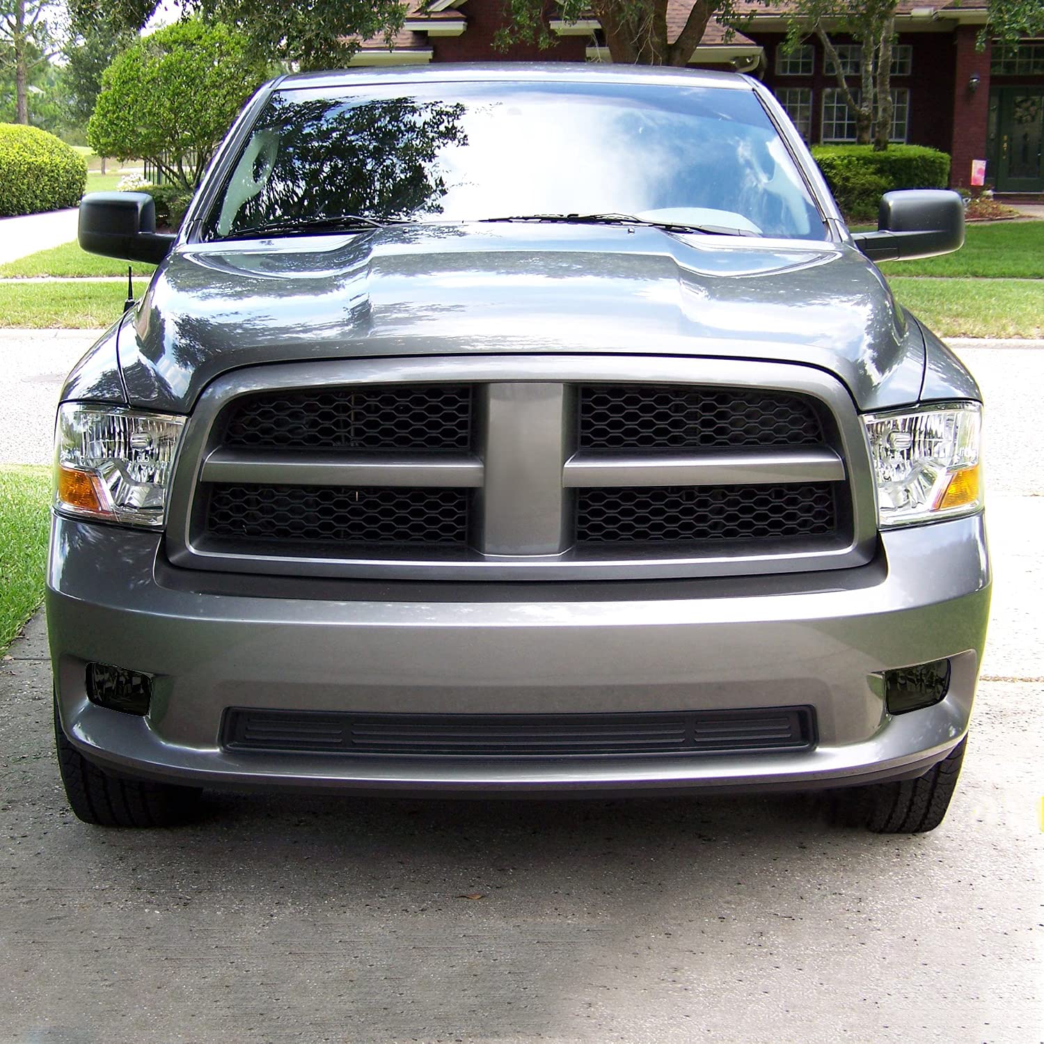 Fog Lights Lamps Spec-D Tuning Smoke Compatible with Dodge Ram 1500 2009-2012, 2010-2018 Ram 2500 3500, L+R Pair Assembly