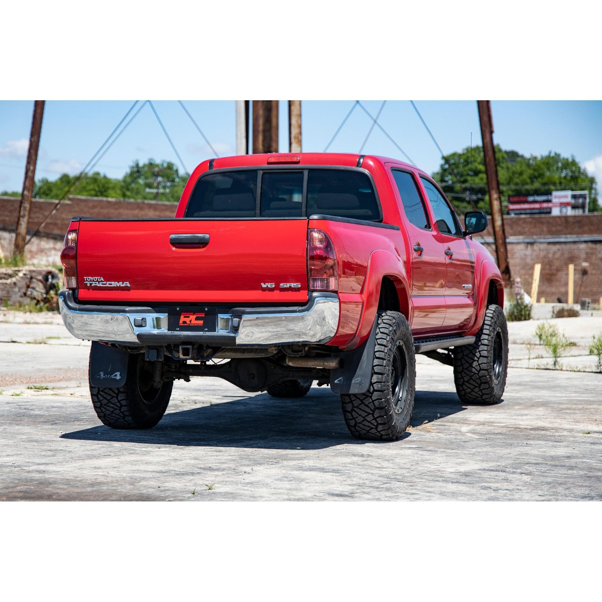 3.5" Rough Country Bolt-On Lift Kit with N3 Struts/N3 Rear Shocks for Toyota Tacoma 4WD (2005-2023) - Lifted Leaf Springs, Red Control Arms