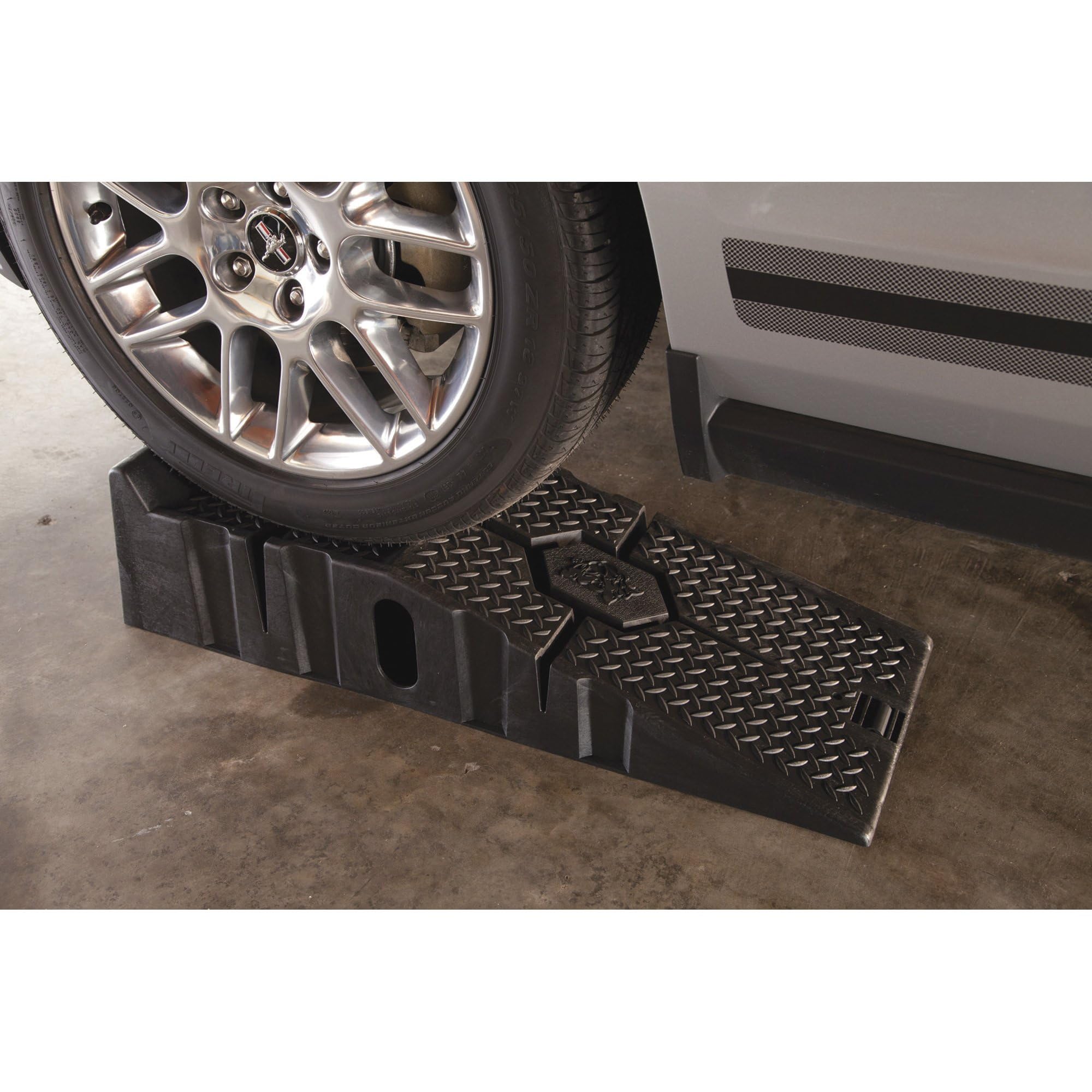 RhinoRamps MAX FloTool 11912 Vehicle Ramps - Set of 2 (16,000lb. GVW Capacity)