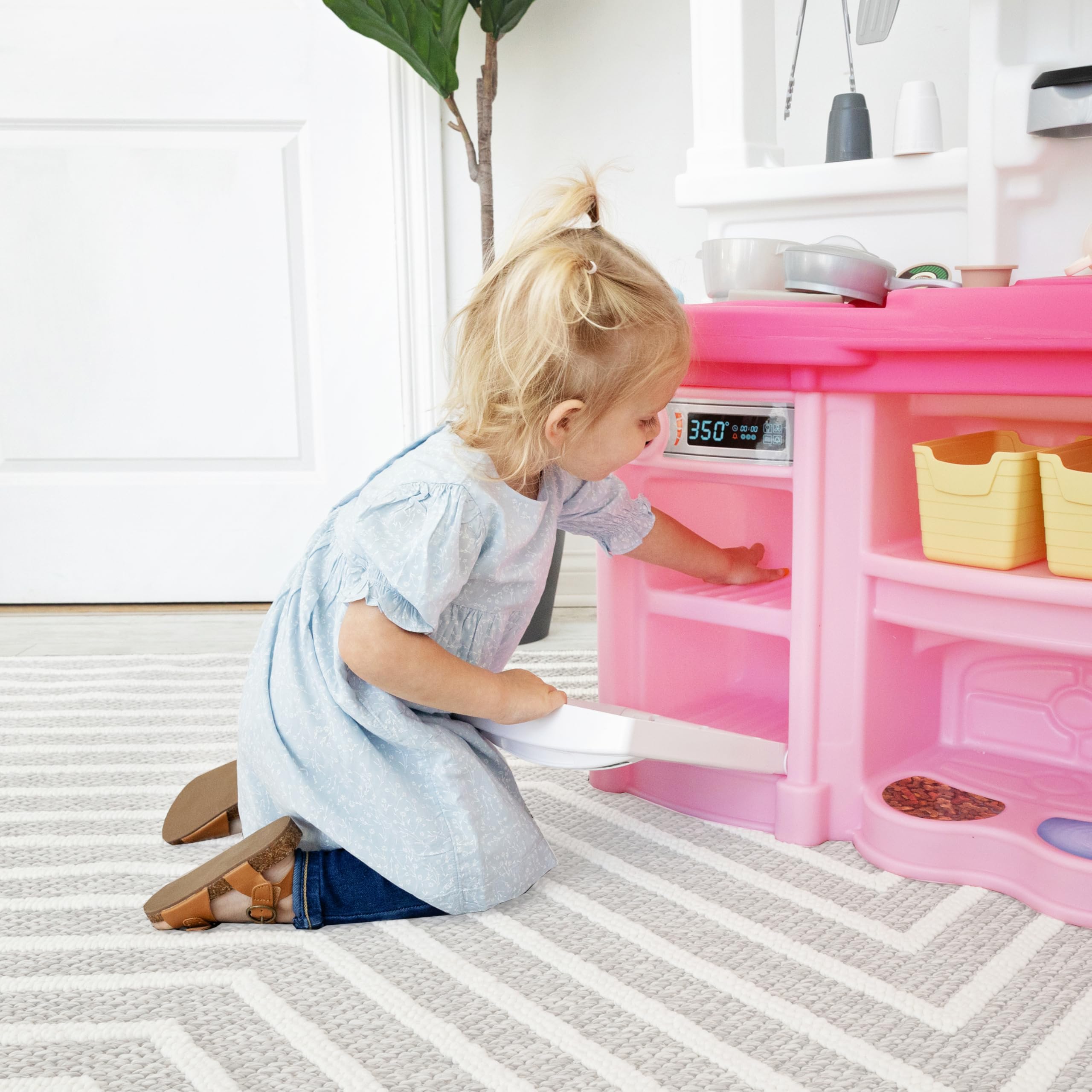 Step2 Fun with Friends Kitchen Playset Kids, Indoor/Outdoor Kitchenette, Interactive Play with Lights and Sounds, Durable Plastic, Includes 25 Piece Toy Accessories, Toddlers 2+ Years Old, Pink